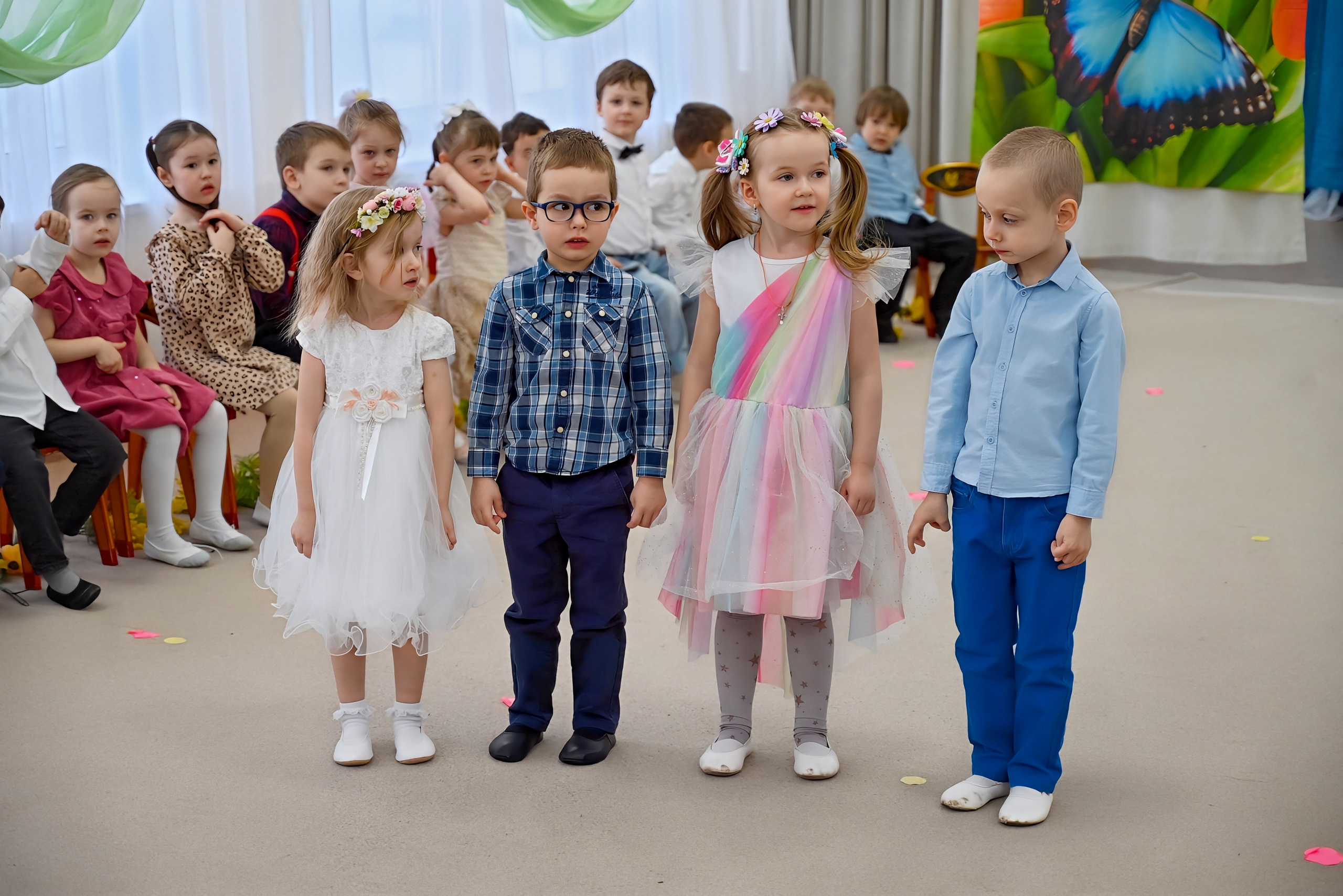 Праздник в группе «Дружная семейка». Семейный и детский фотограф Москва
