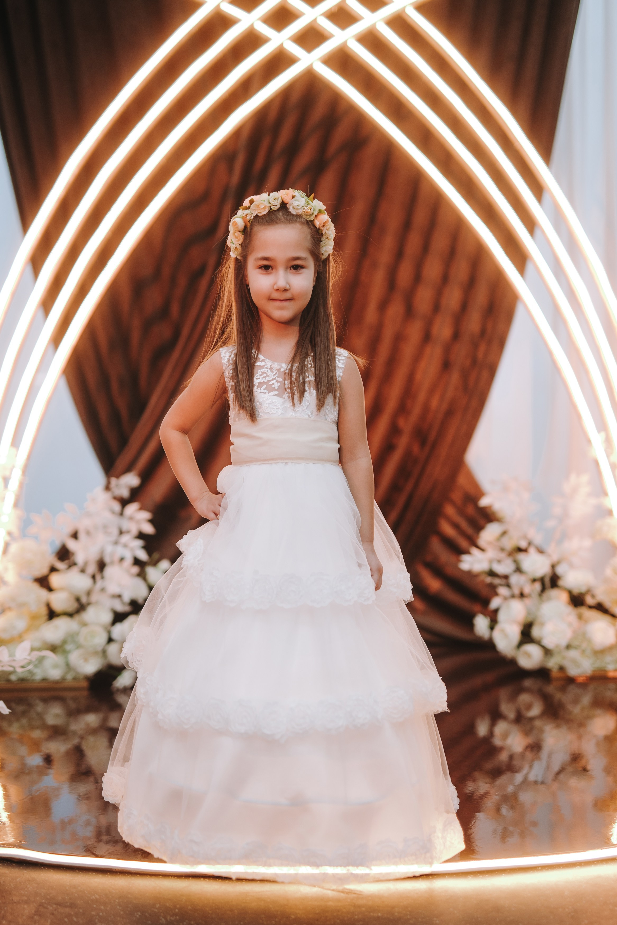 ГРАНД И ГРАНД, РЕСТОРАН ПРАВДА ХОЛЛ, ВЕДУЩИЙ РАМИС КАРИМОВ УФА