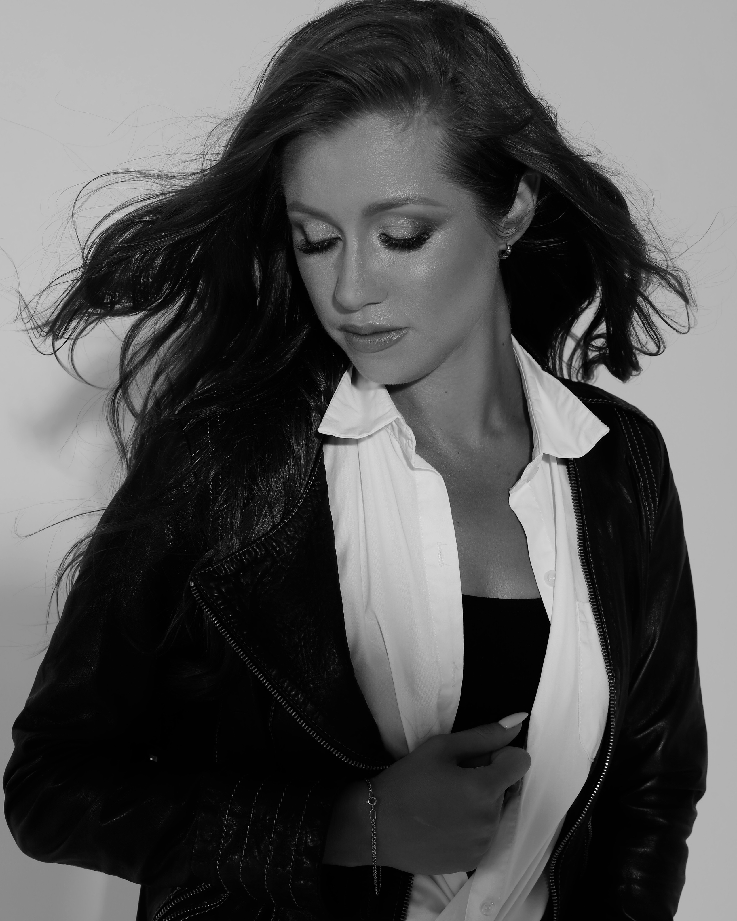 Оля студия. Семейный фотограф в Санкт-Петербурге Ирина Иванова