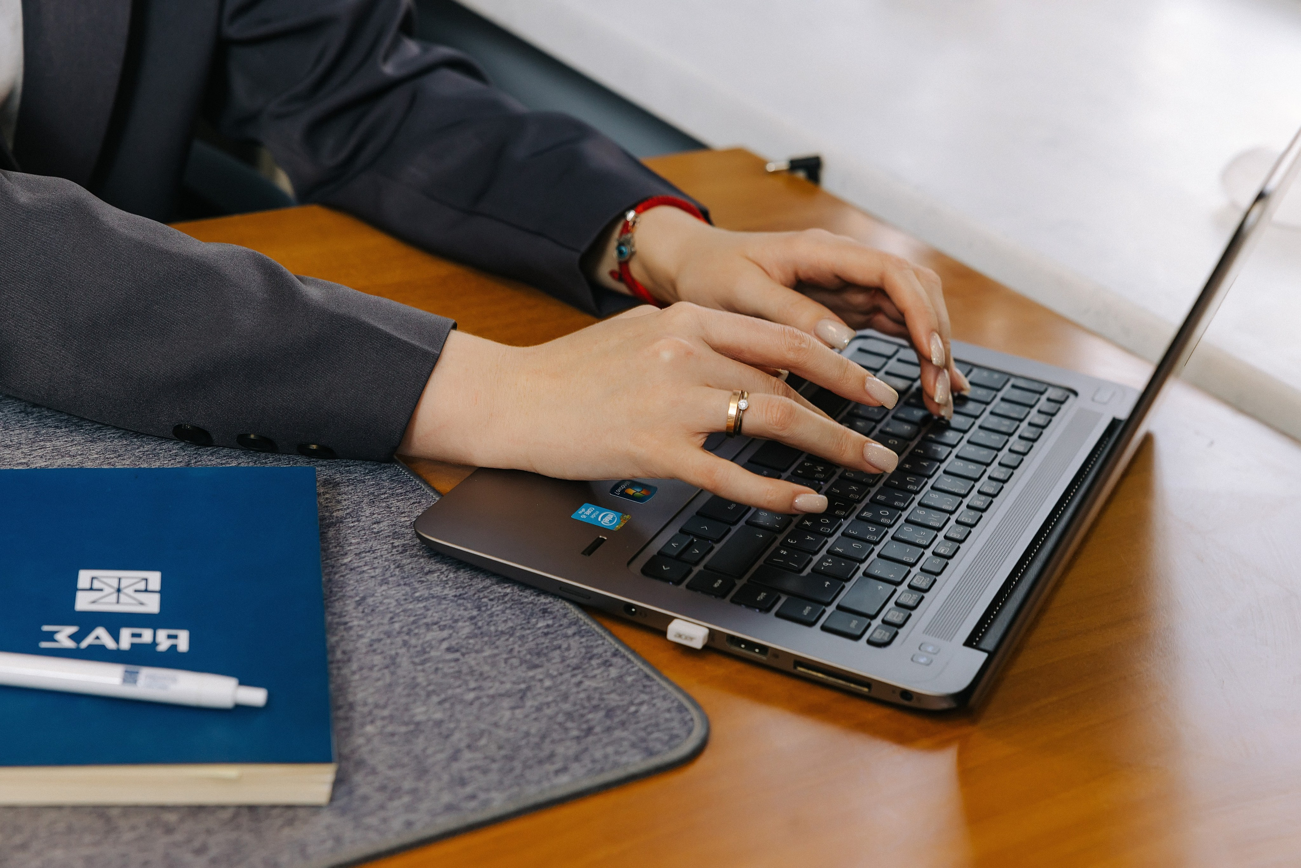 Юридическая компания «Заря». Александр Антонов. Профессиональный свадебный, репортажный фотограф в Москве, Подольске. Фото+Видео на любой праздник