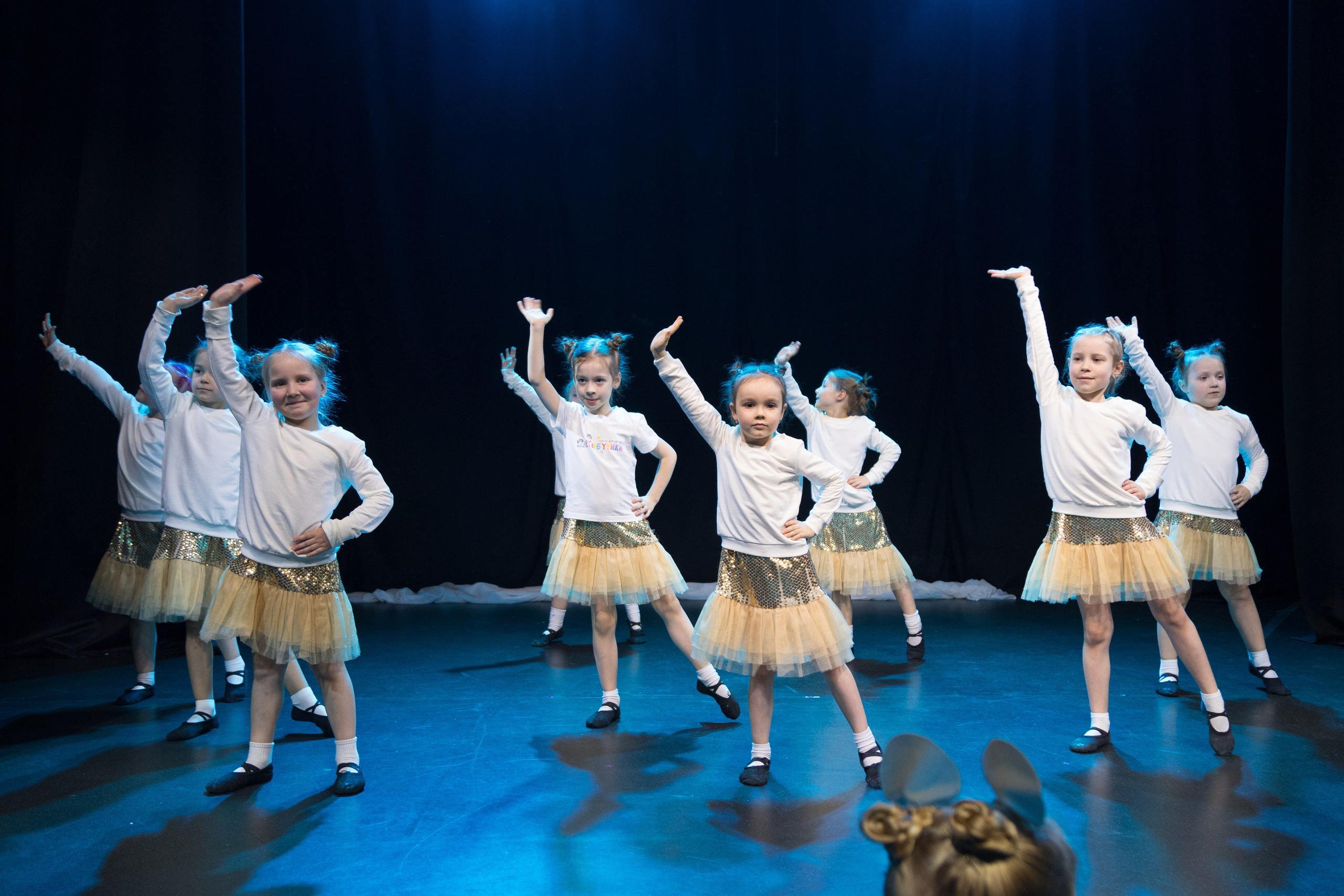 Отчетный танцевальный концерт детей 2-7 лет. Детский и контент фотограф Надя Волкова Санкт-Петербург