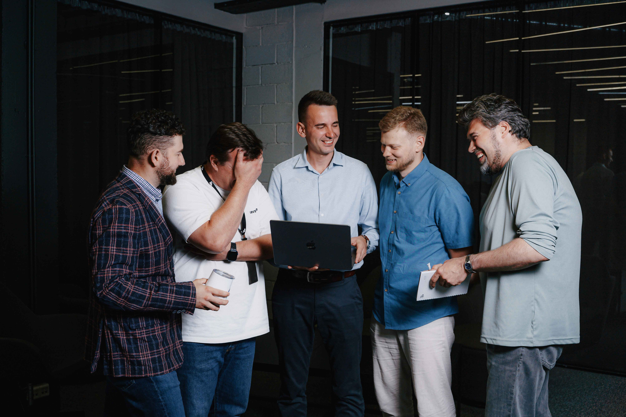 YADRO. Свадебный и семейный фотограф в Санкт-Петербурге Виктор Голубев