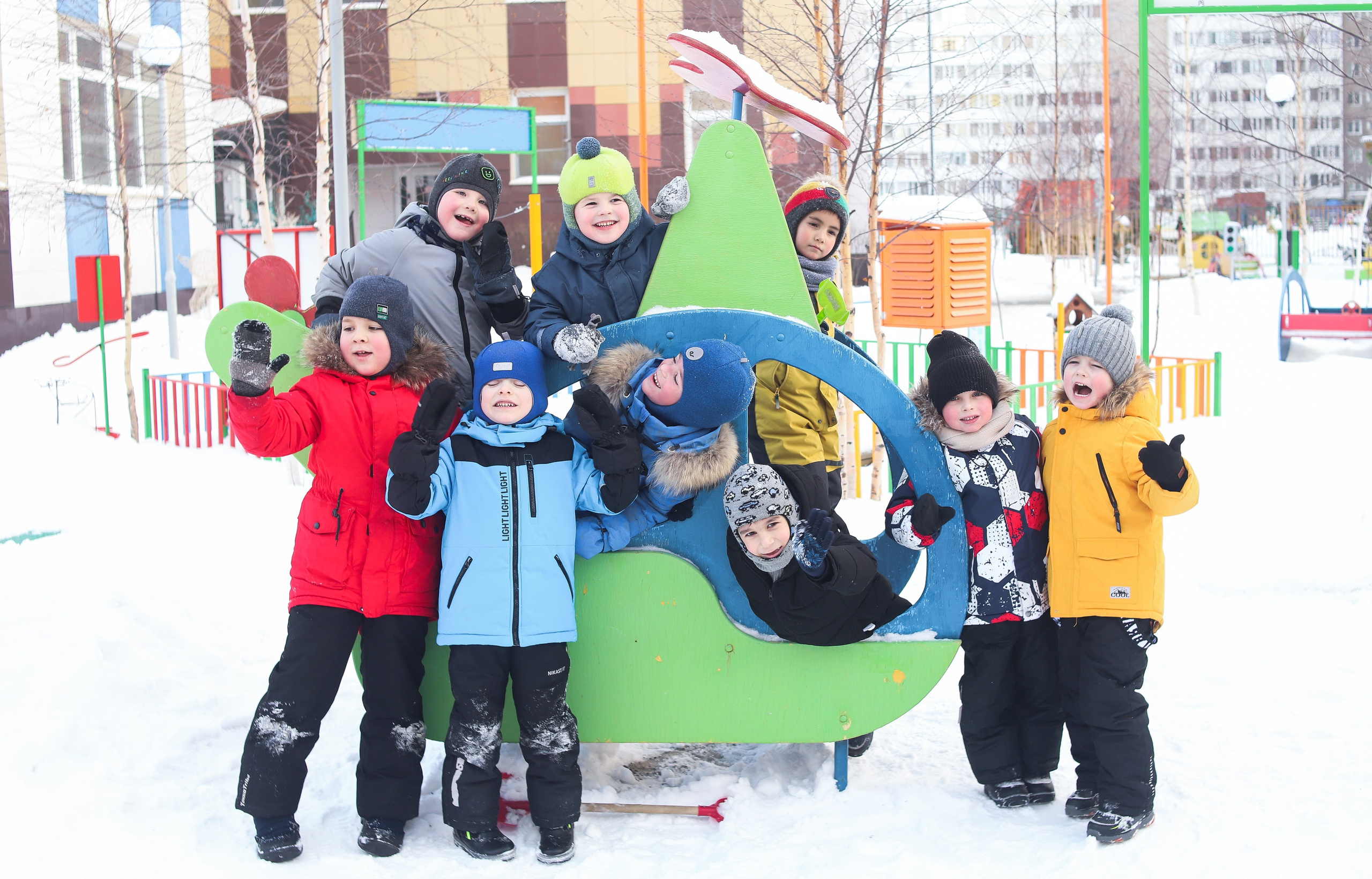 Уличная съемка для детского садика. Фотограф в Сургуте Брызгунова Анастасия