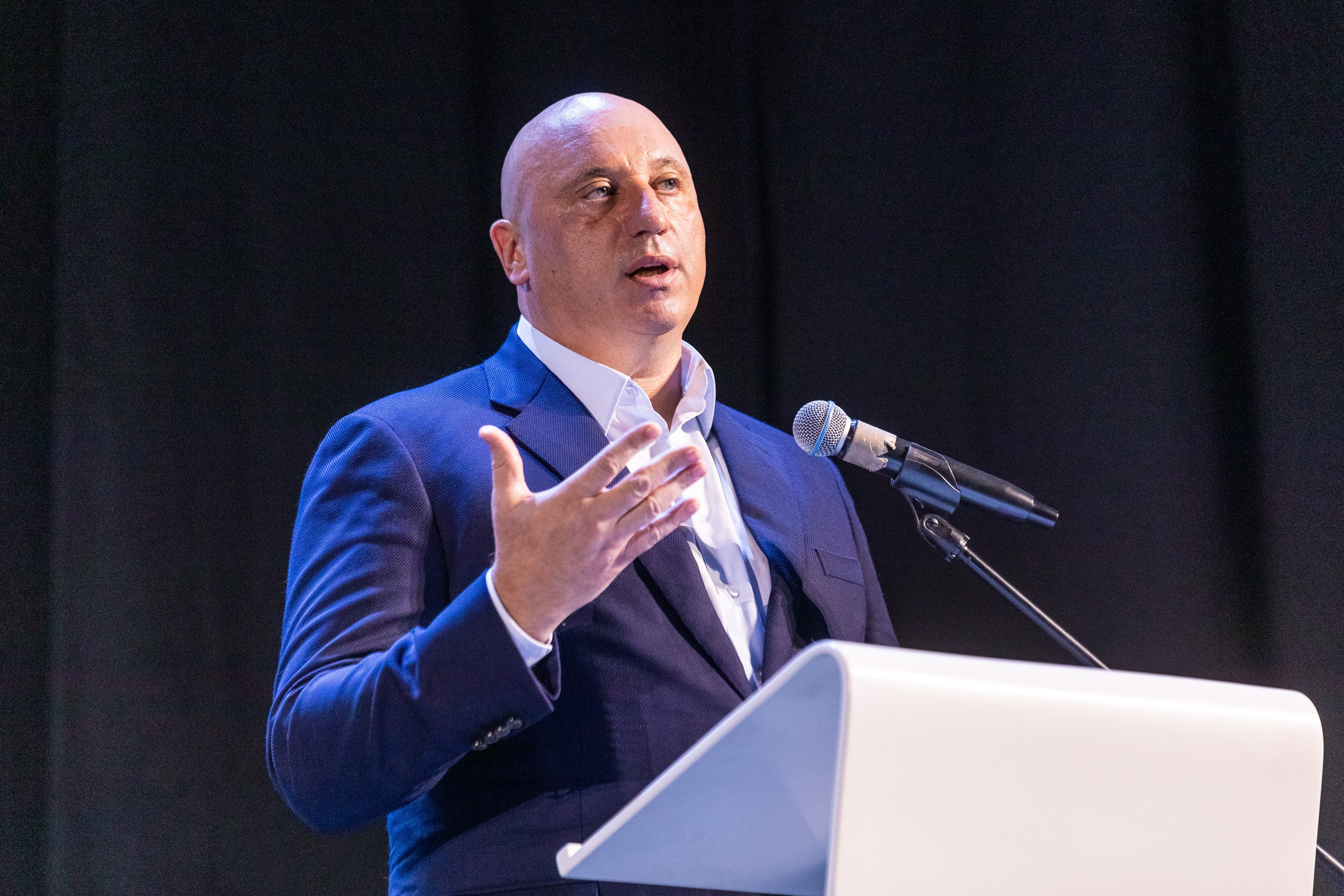 Официальные