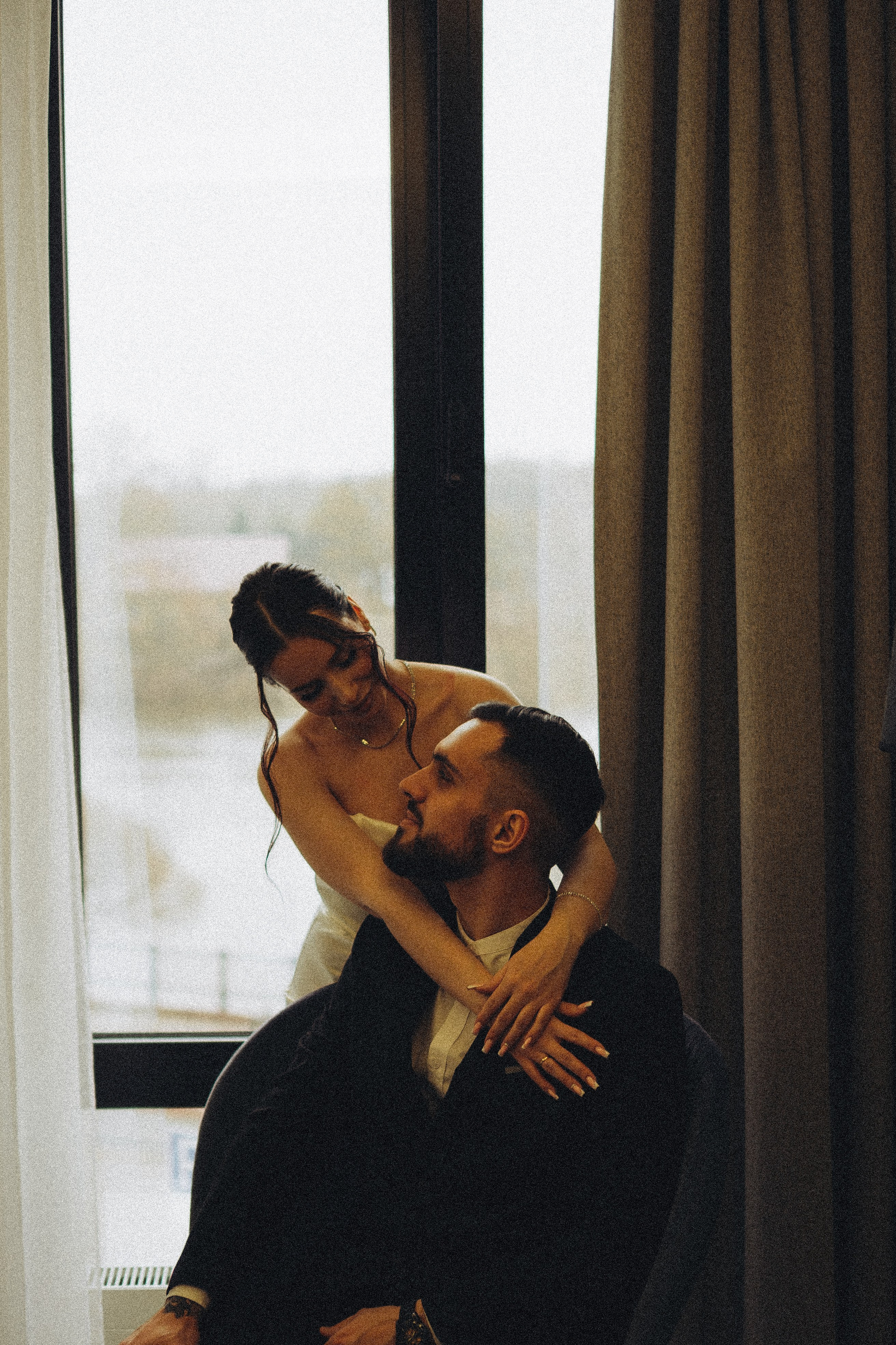 СВАДЕБНАЯ СЬЕМКА СБОРОВ ЖЕНИХА И НЕВЕСТЫ В ОТЕЛЕ И ТАКЖЕ ФОТОСЕССИИЯ В ОТЕЛЕЕ МЕГАПОЛИС БРЯНСК. Профессиональный фотограф, Санкт-Петербург — Виктория Богомолова