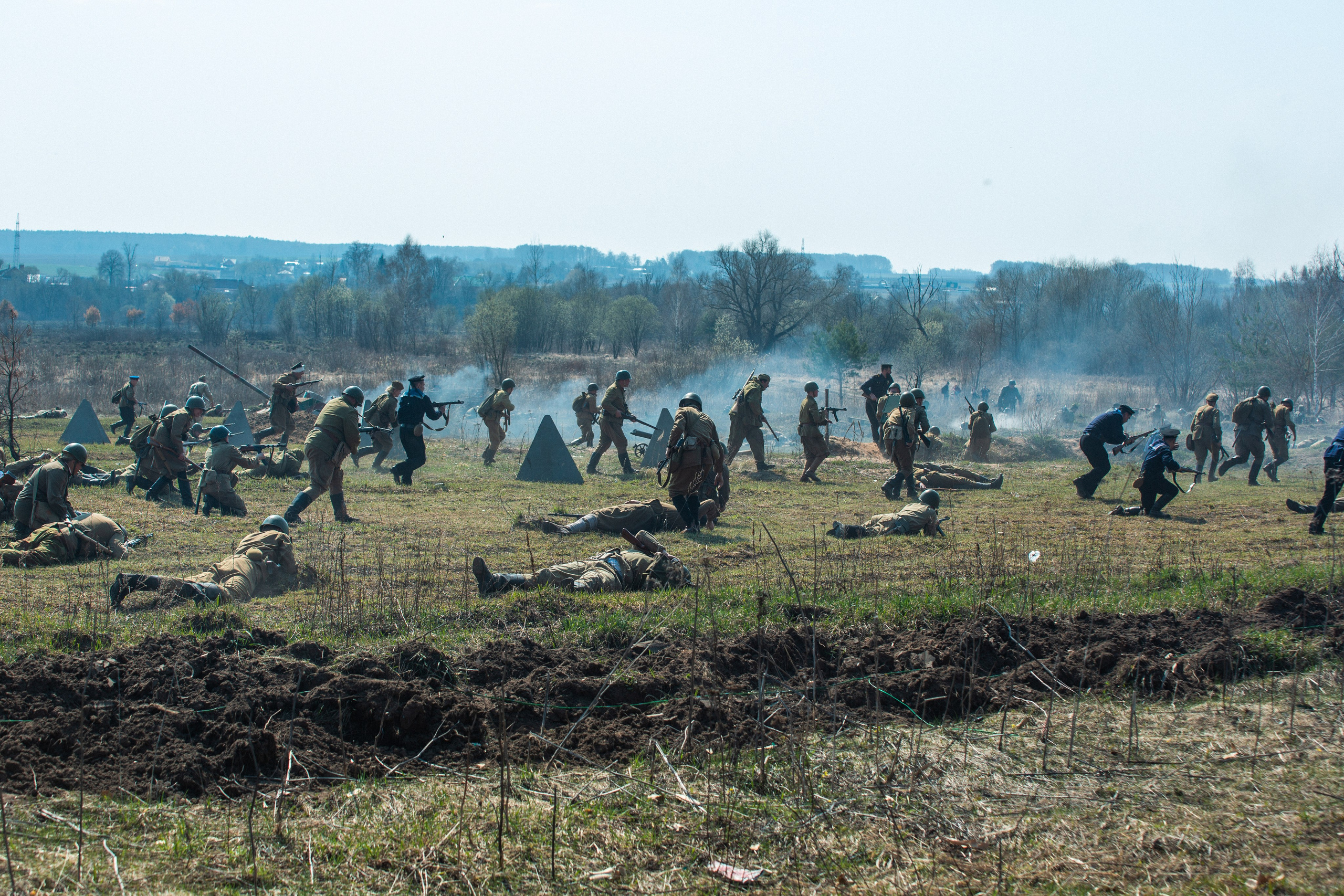 РЕКОНСТРУКЦИЯ БОЯ — ВОВ — БИТВА ЗА ГОРОД. Профессиональный фотограф в Мценске и Орловской области