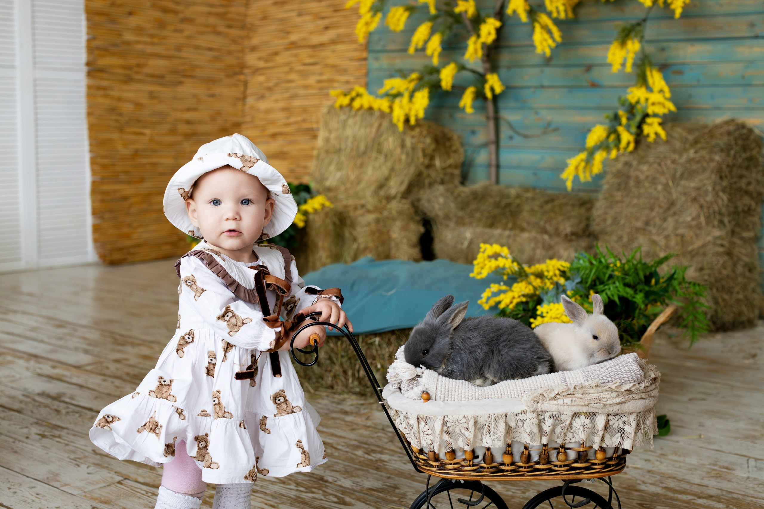 Фотосесии с Утятами и Кроликами (Пасхальные Фотосессии). Семейный и Детский фотограф в Москва Скворцова Татьяна