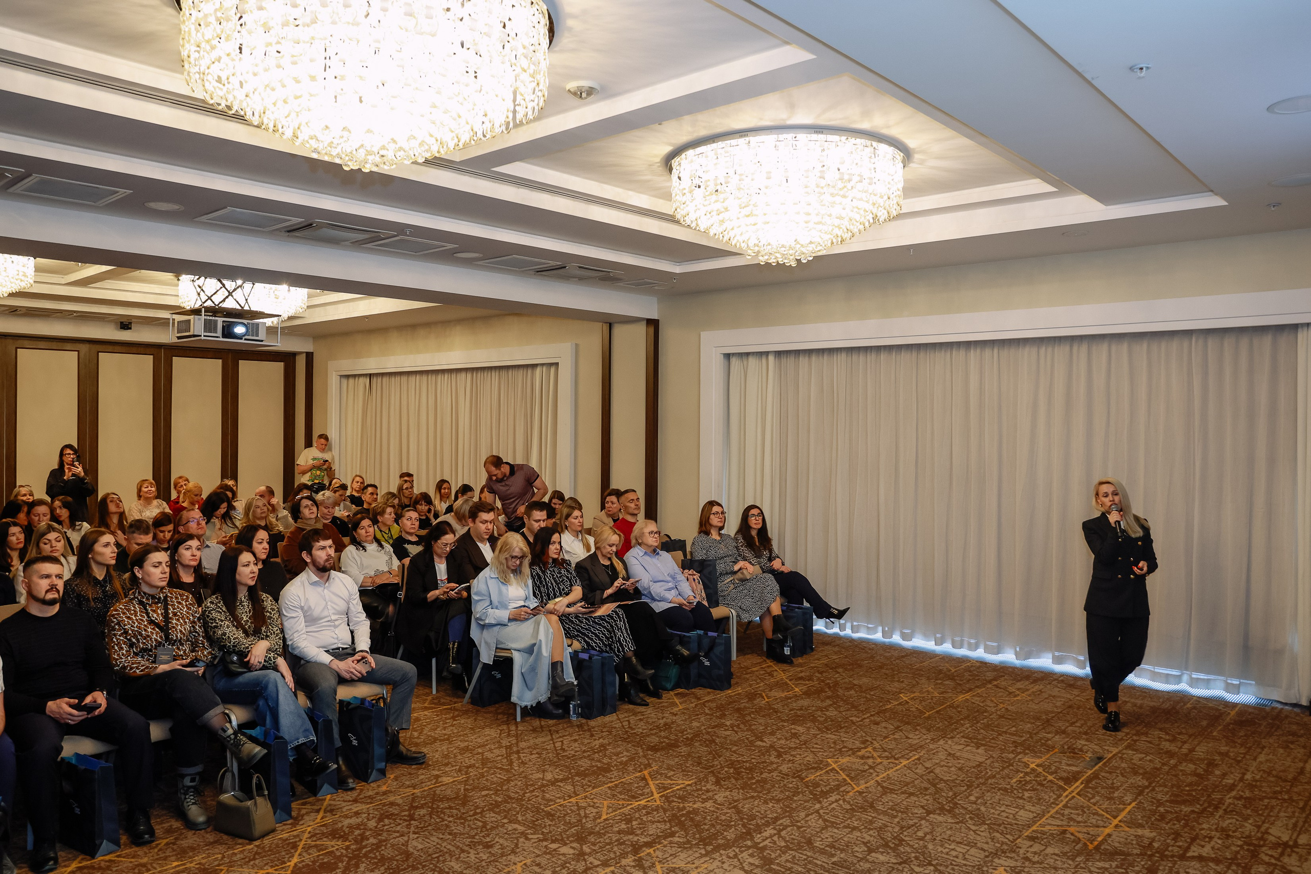 Презентация СБЕР СИТИ. Фотограф Юлия Мальцева