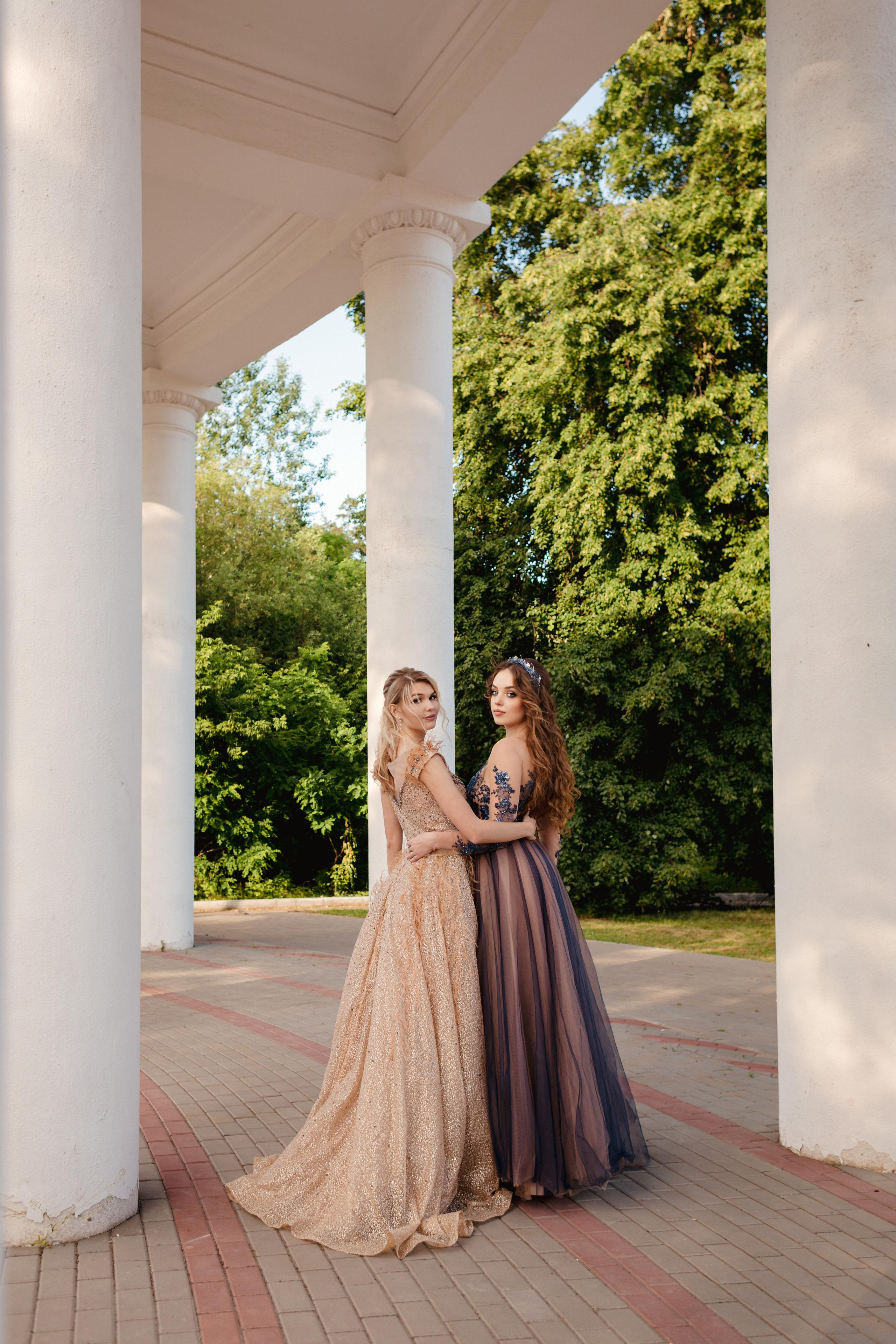 Фотопрогулка на выпускной 2022. Евгения Мартынова фотограф в Курске и Орле