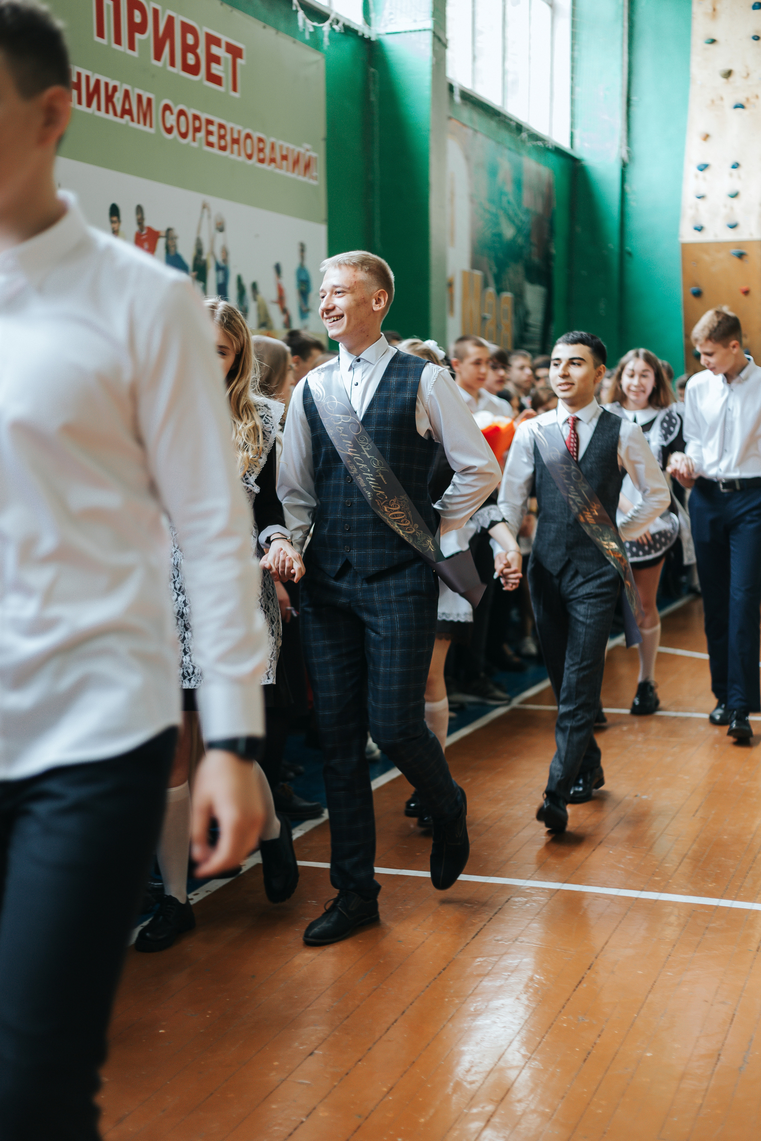 Фоторепортаж Последний звонок. 2022. Евгения Мартынова фотограф в Курске и Орле