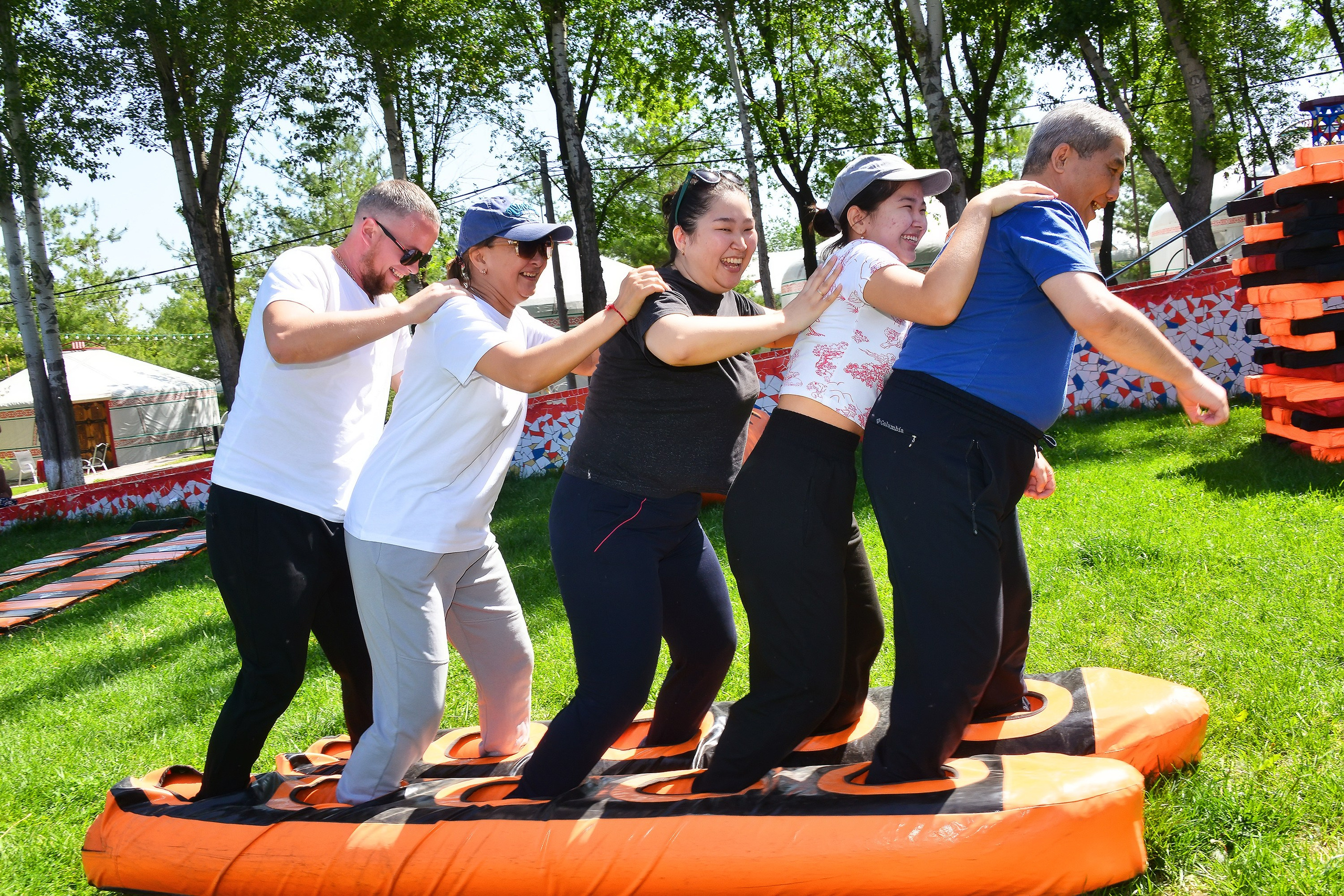 Тимбилдинг-1. Фотосъёмка. Фотограф Сергей Авдеев-семейный и детский фотограф в Алматы