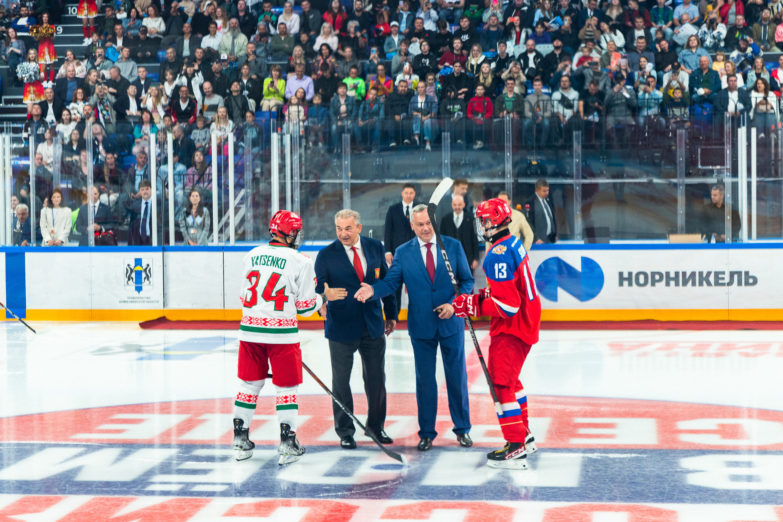 Открытие Сибирь-Арены. Фотограф Александр Шалагин