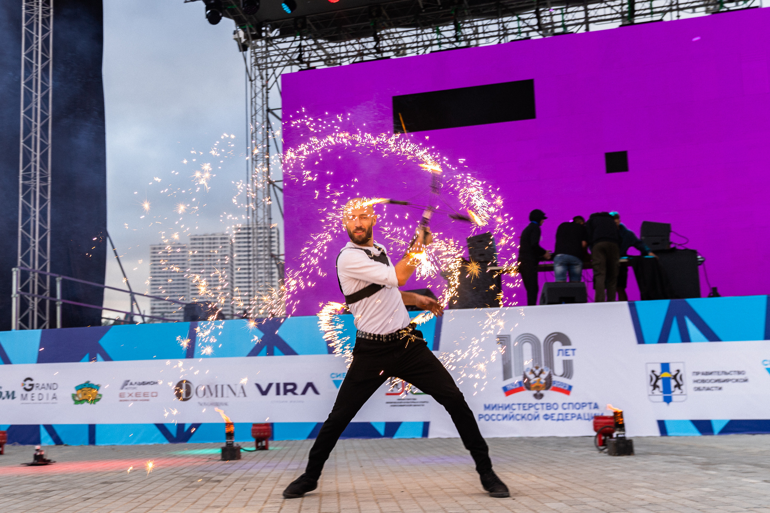 Открытие Сибирь-Арены. Фотограф Александр Шалагин