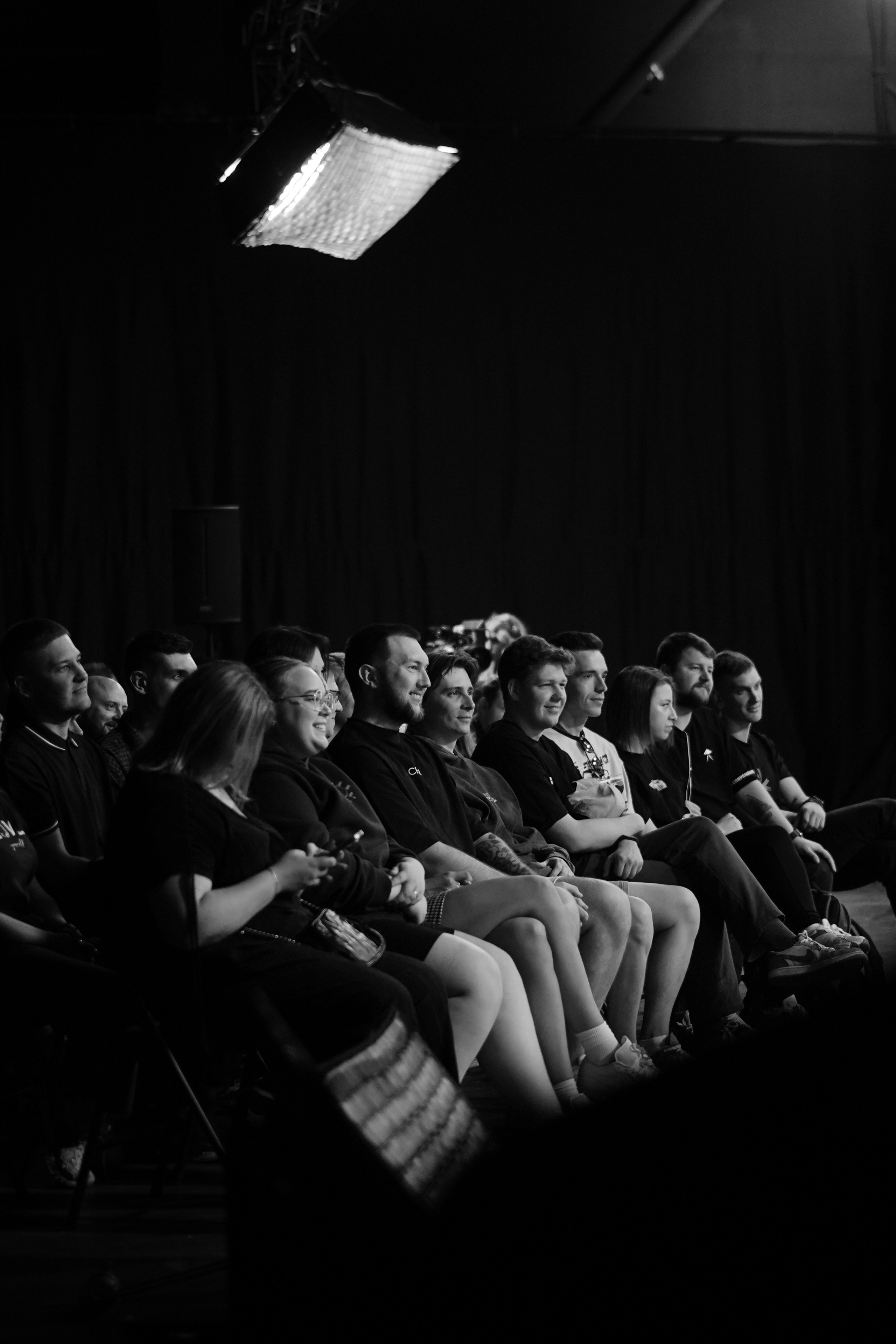 За кадром Medium Quality — шоу " Разгон ". Beardy Pix