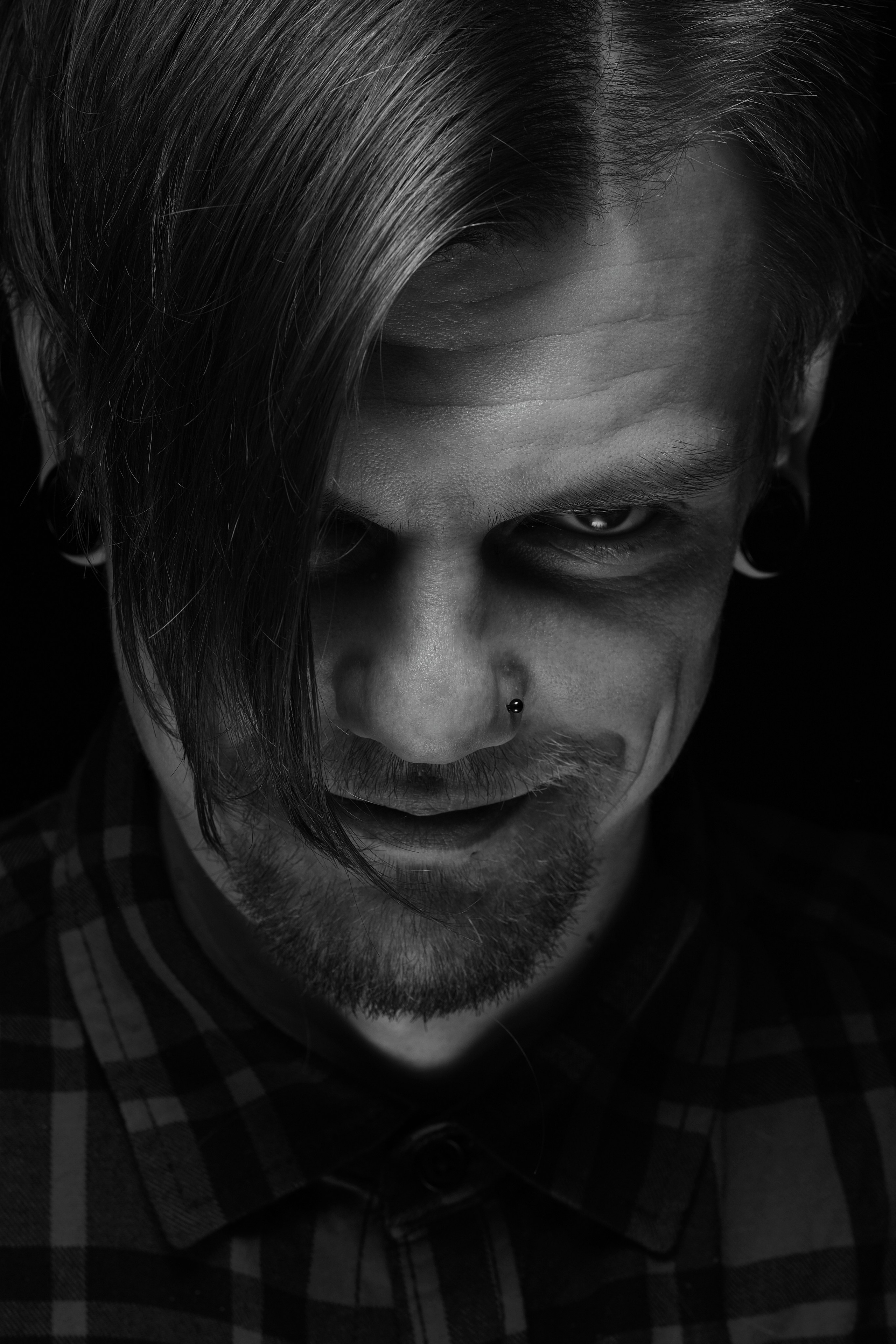 Контент для экспертов. Портретный фотограф в Москве Александр Денисов