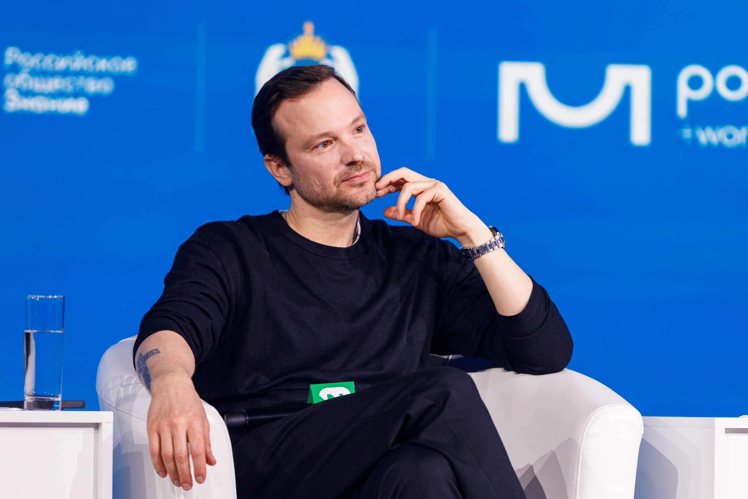 Всемирный фестиваль молодёжи 2024 в России. Репортажный фотограф в Москве, Сочи и Санкт-Петербурге