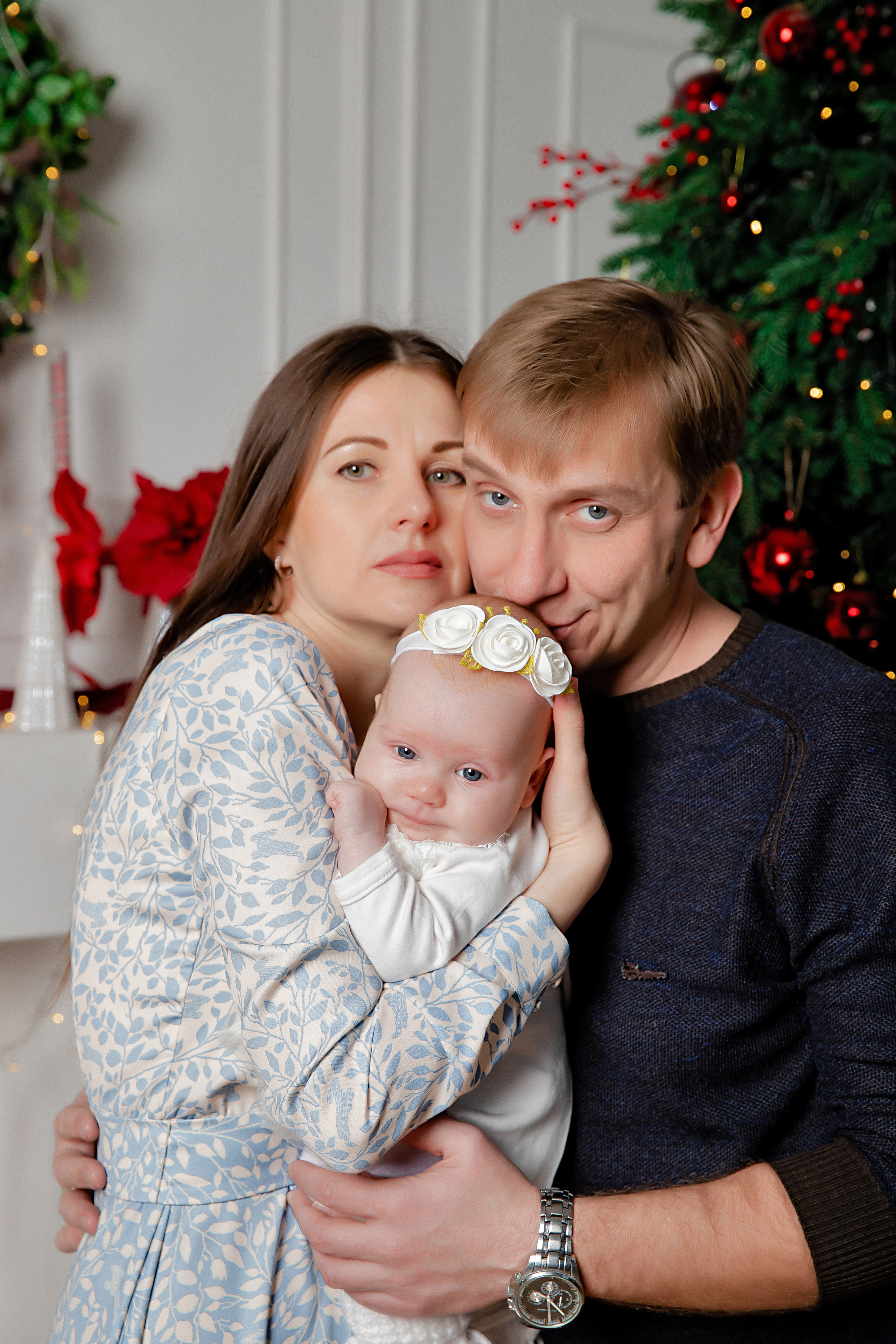 НОВОГОДНЯЯ ФОТОСЕССИЯ КАБОЕВОЙ И НОВОЖИЛОВЫХ. Современные Выпускные Альбомы в Ростове-на-Дону