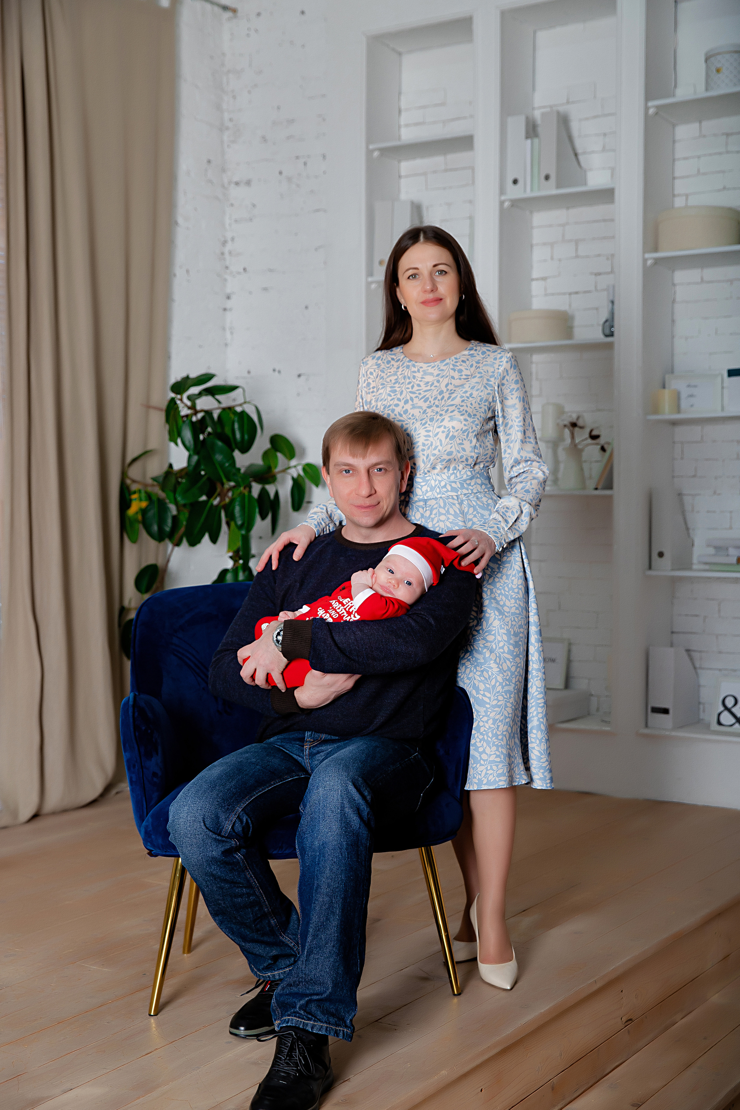 НОВОГОДНЯЯ ФОТОСЕССИЯ КАБОЕВОЙ И НОВОЖИЛОВЫХ. Современные Выпускные Альбомы в Ростове-на-Дону