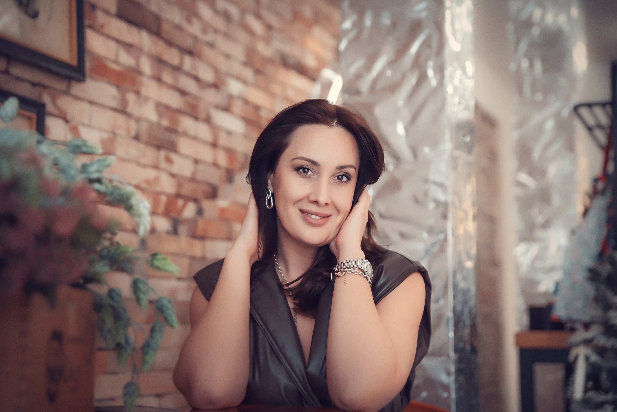 ИРИНА И МАШЕНЬКА. Современные Выпускные Альбомы в Ростове-на-Дону