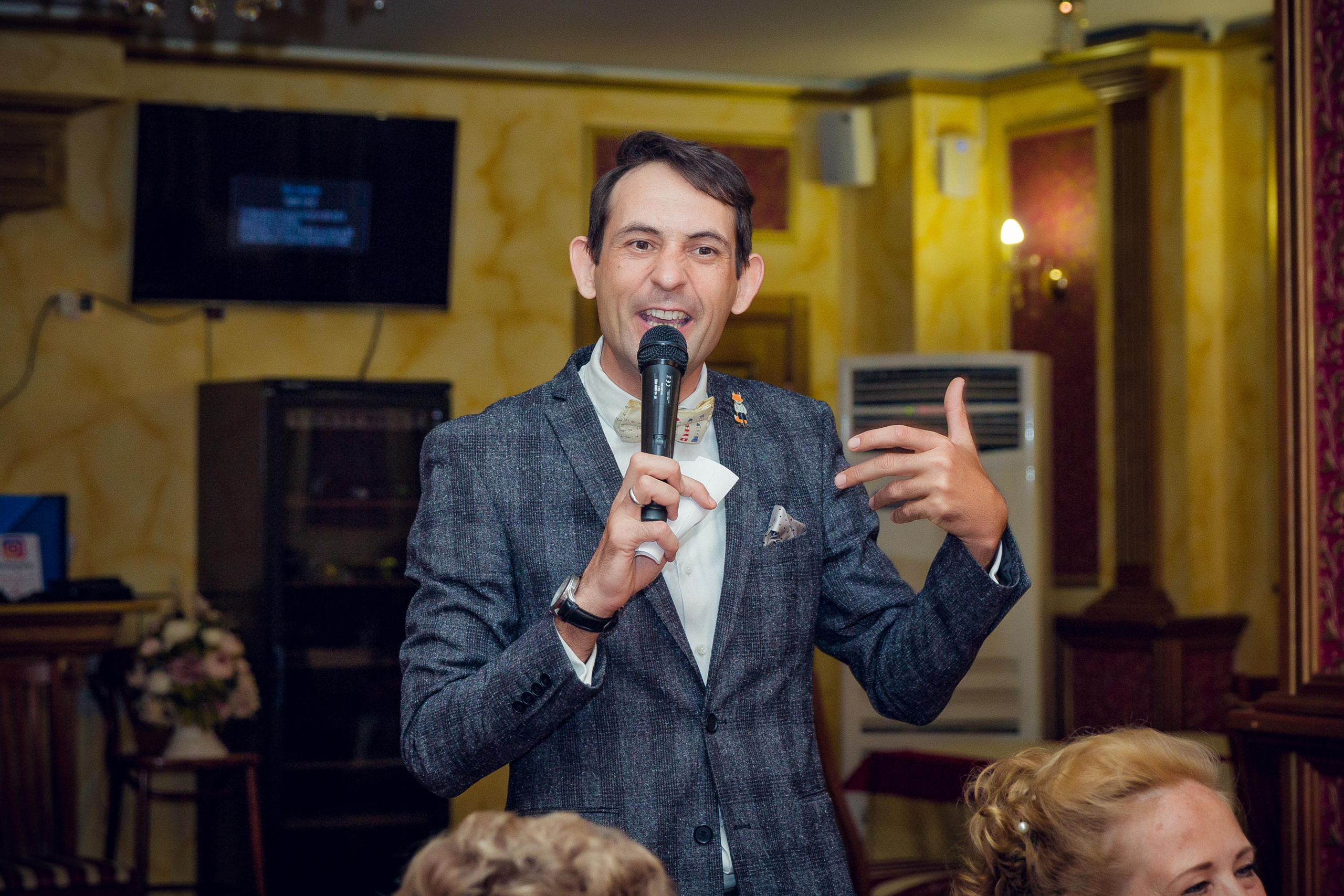 ДЕНЬ РОЖДЕНИЯ ИРИНЫ В РЕСТОРАНЕ. Современные Выпускные Альбомы в Ростове-на-Дону