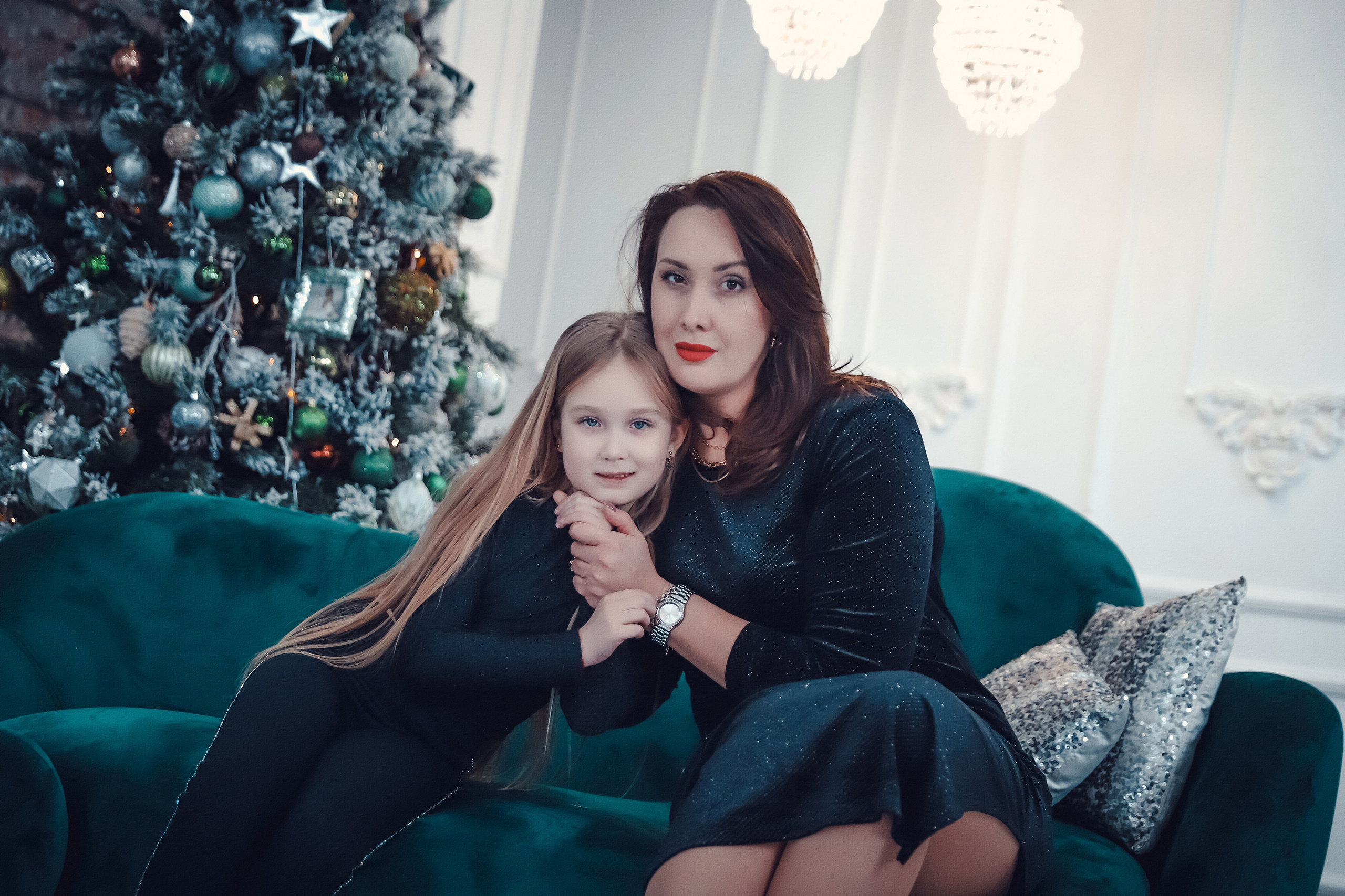 ИРИНА И МАШЕНЬКА. Современные Выпускные Альбомы в Ростове-на-Дону