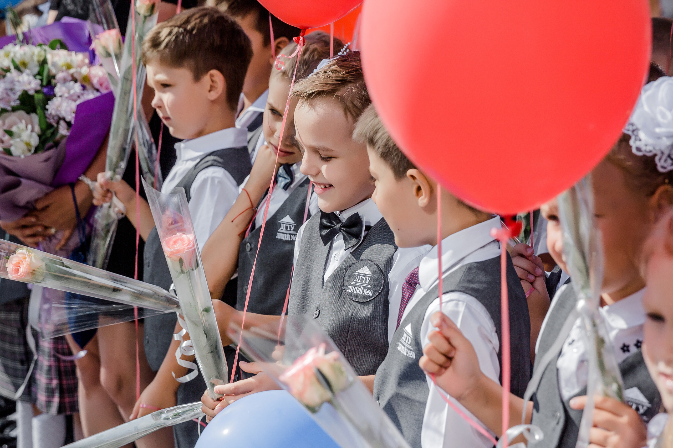 ЛИНЕЙКА 1 СЕНТЯБРЯ. Современные Выпускные Альбомы в Ростове-на-Дону