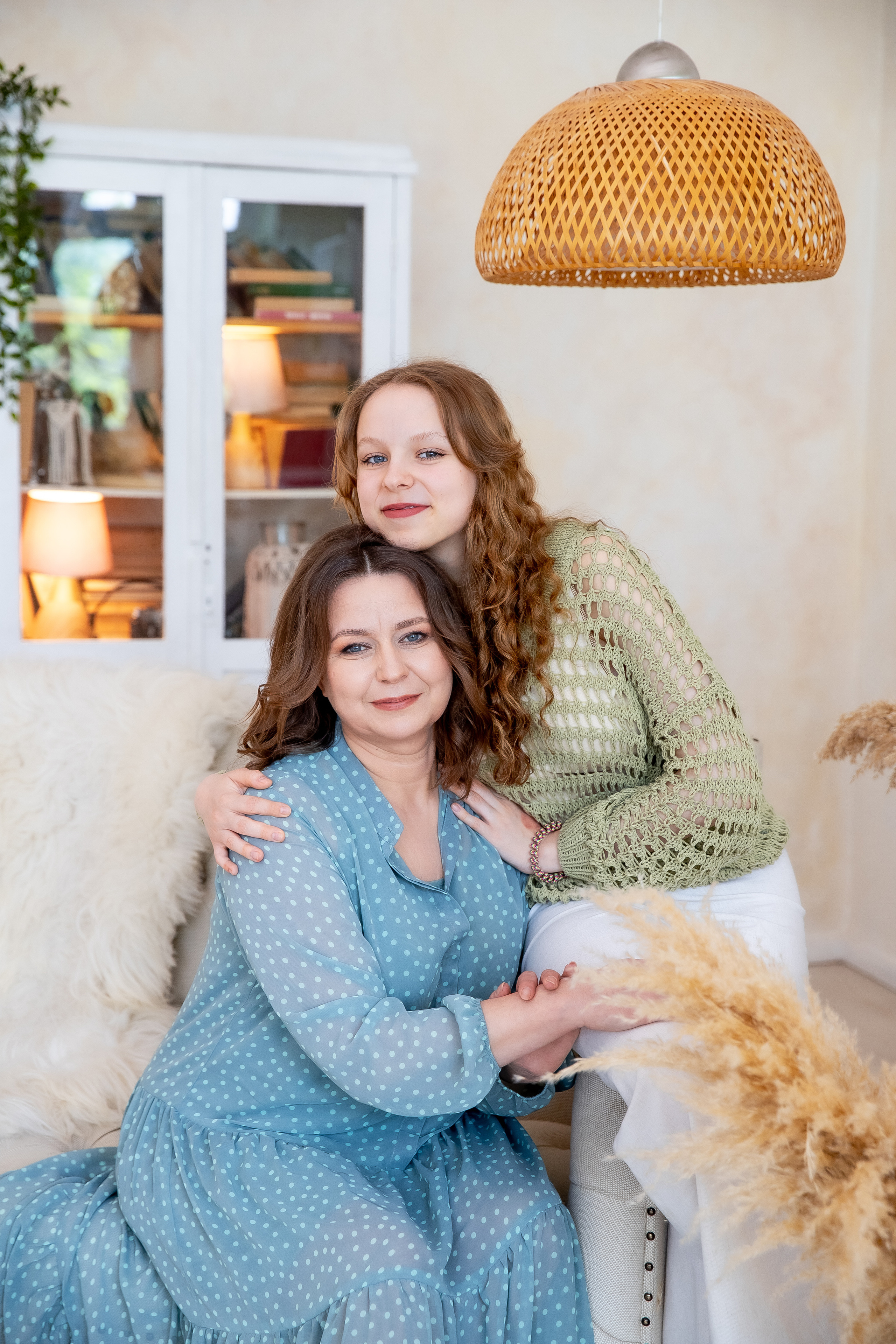 МАМА И ТРОЕ ДЕТОК. Современные Выпускные Альбомы в Ростове-на-Дону