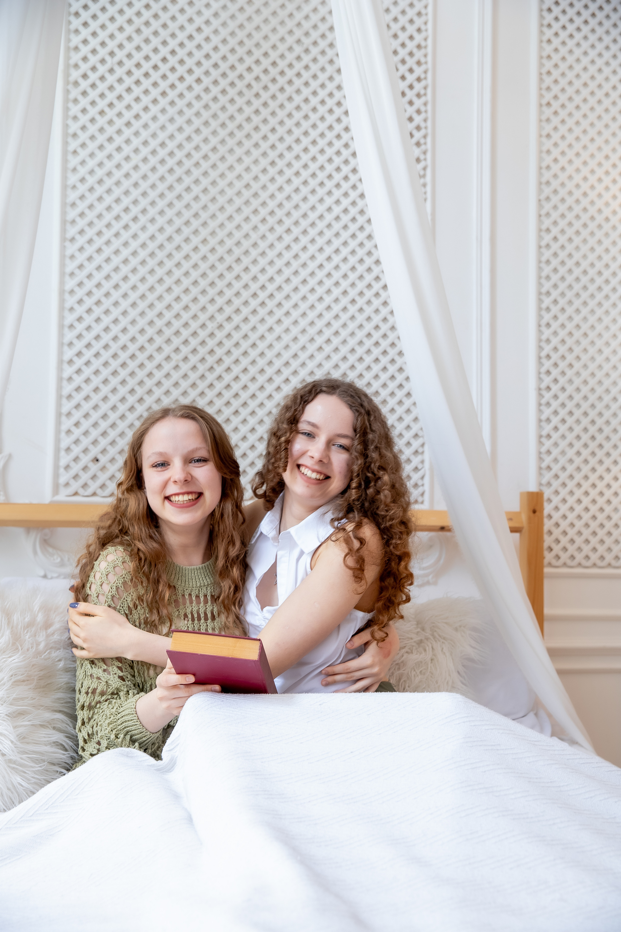 МАМА И ТРОЕ ДЕТОК. Современные Выпускные Альбомы в Ростове-на-Дону