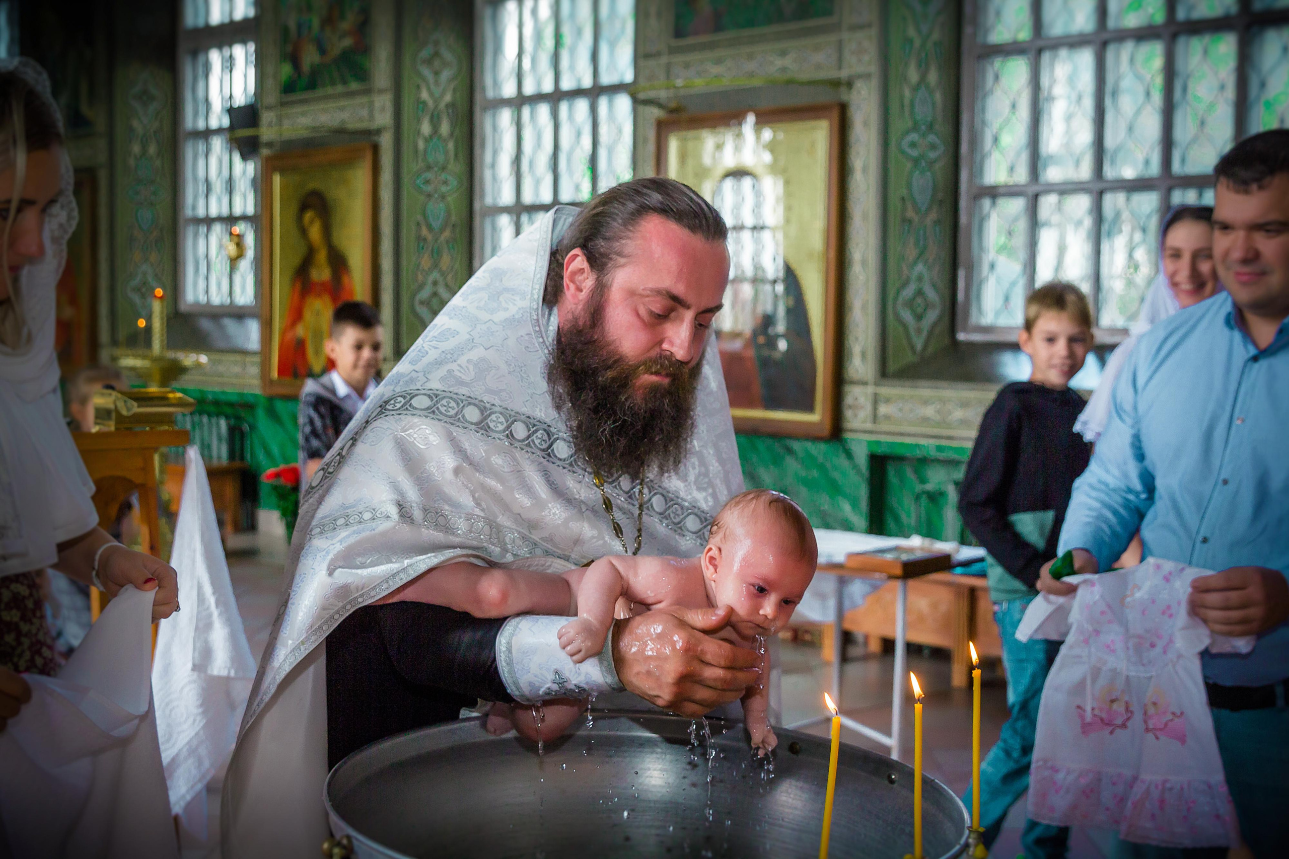 ТАИНСТВО КРЕЩЕНИЯ. Современные Выпускные Альбомы в Ростове-на-Дону