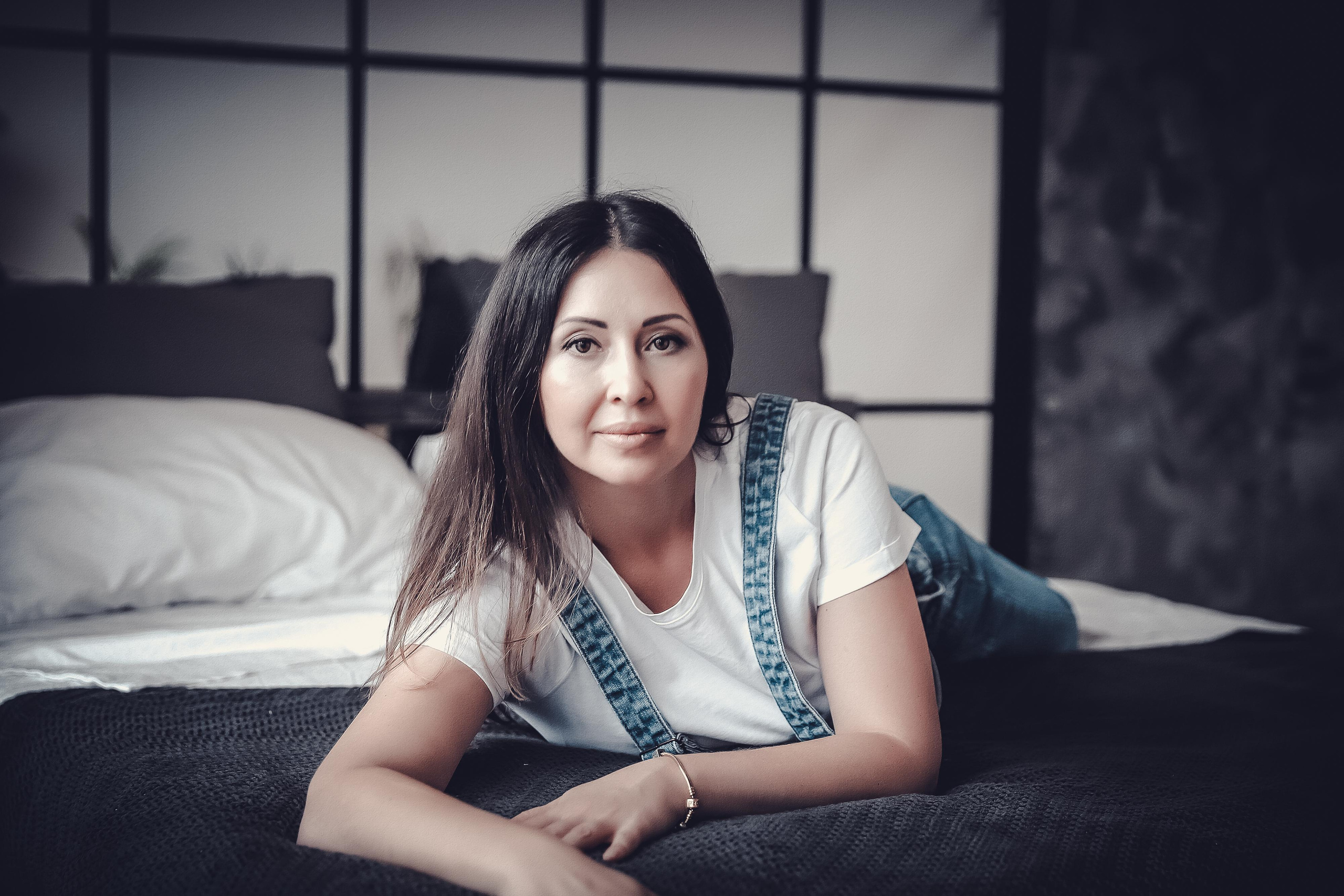 СЕМЬЯ ДАНЦЕВЫХ. Современные Выпускные Альбомы в Ростове-на-Дону