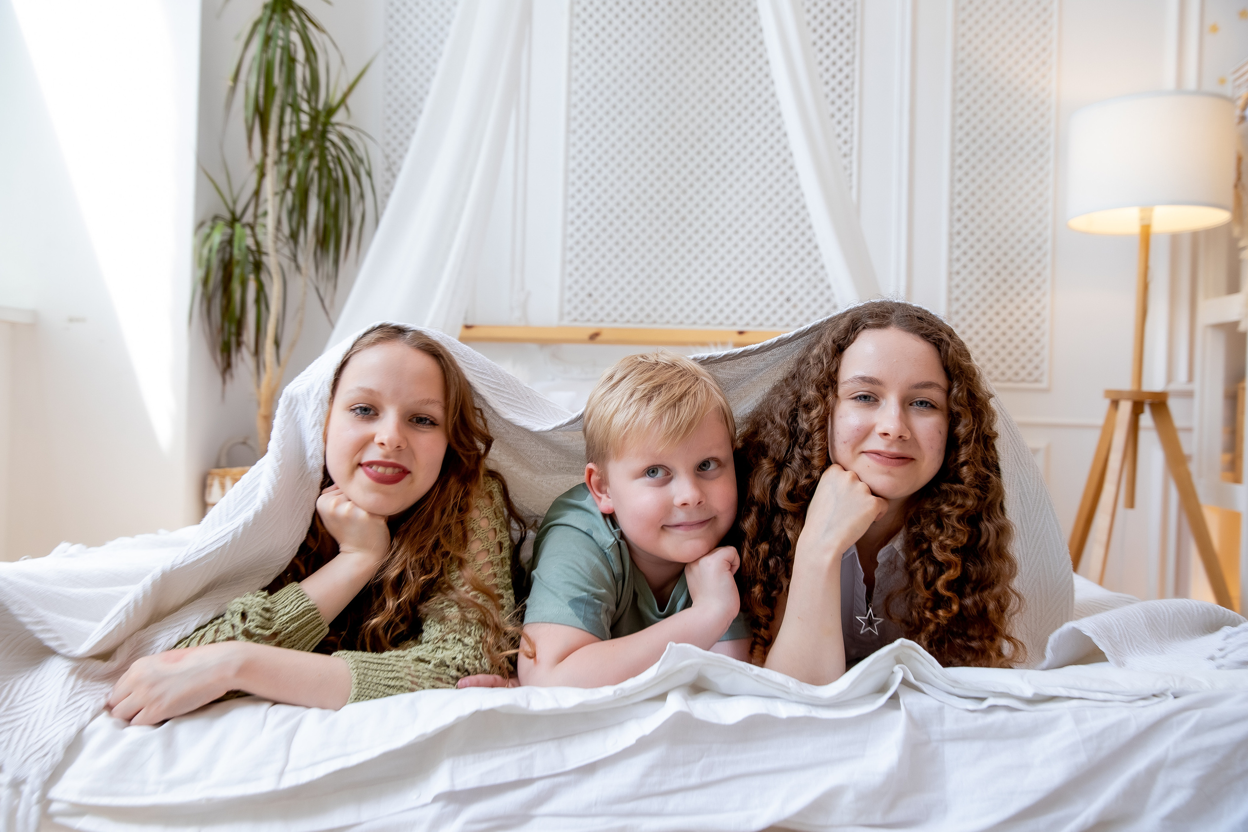 МАМА И ТРОЕ ДЕТОК. Современные Выпускные Альбомы в Ростове-на-Дону