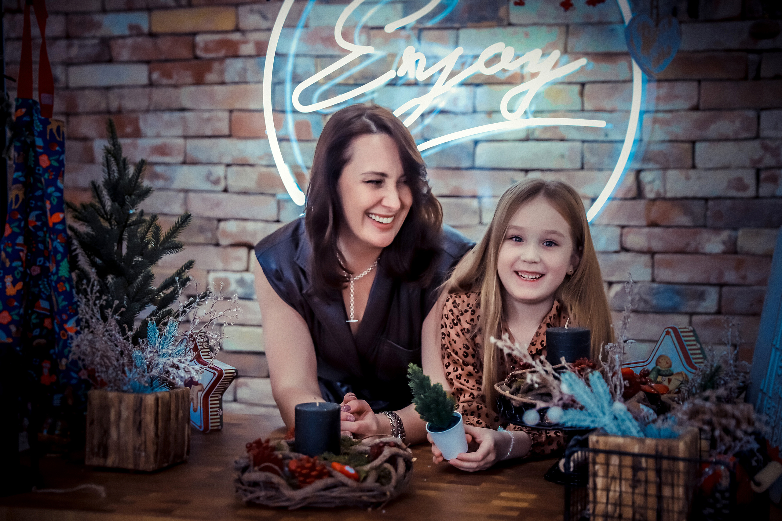 ИРИНА И МАШЕНЬКА. Современные Выпускные Альбомы в Ростове-на-Дону