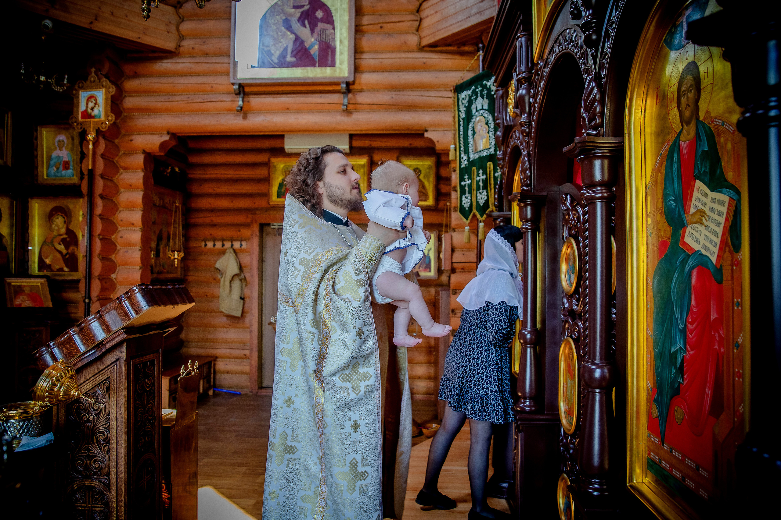 ТАИНСТВО КРЕЩЕНИЯ ИВАНА. Современные Выпускные Альбомы в Ростове-на-Дону