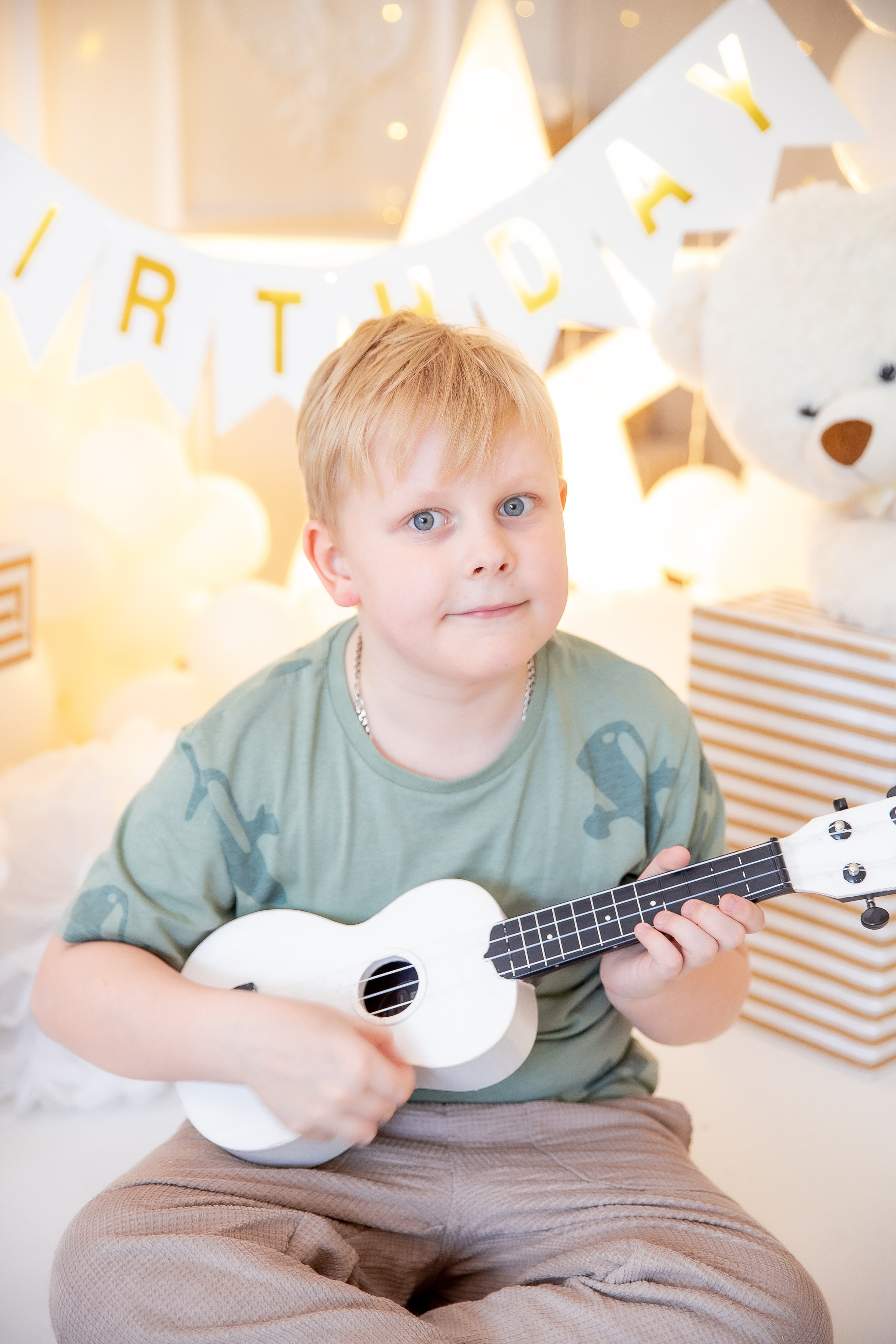 МАМА И ТРОЕ ДЕТОК. Современные Выпускные Альбомы в Ростове-на-Дону