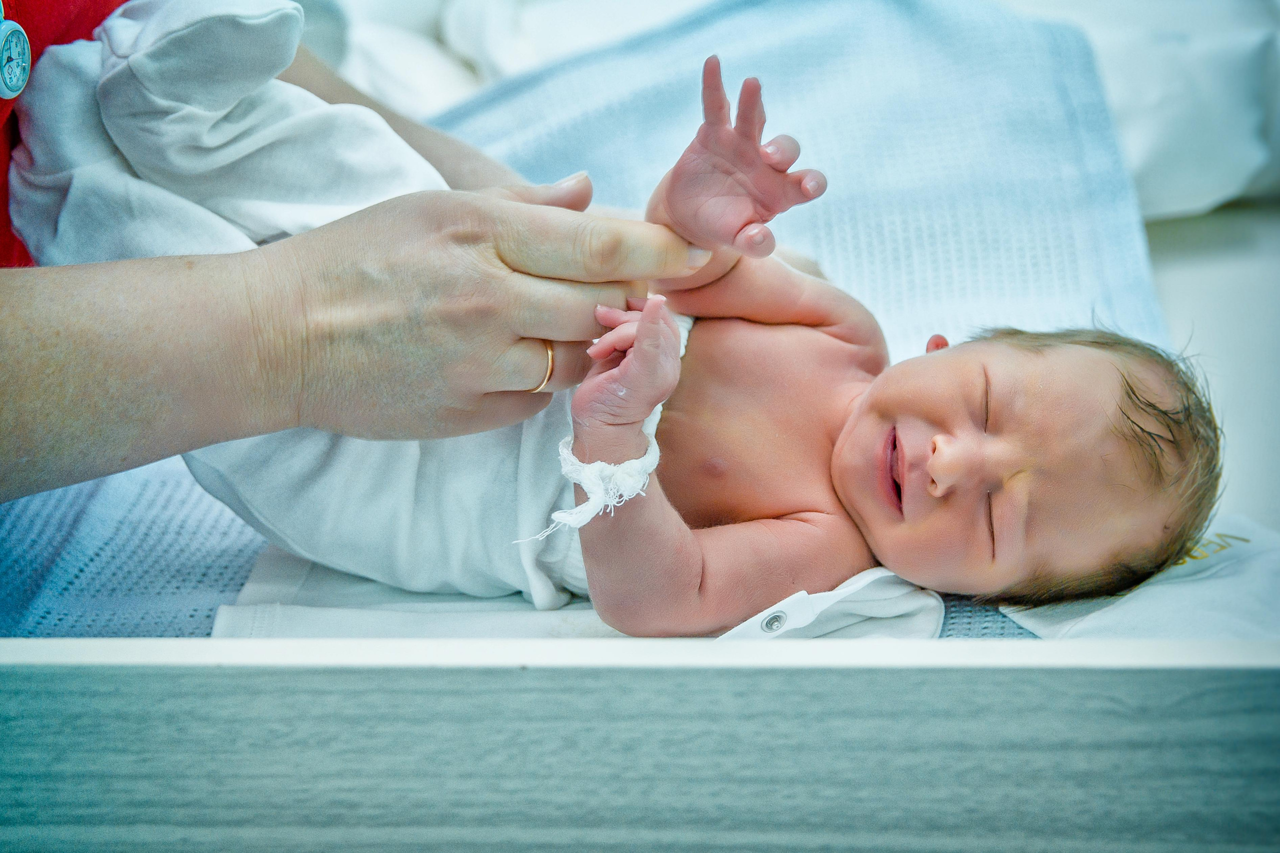 ВЫПИСКА МИРОНА СЕРГЕЕВИЧА. Современные Выпускные Альбомы в Ростове-на-Дону