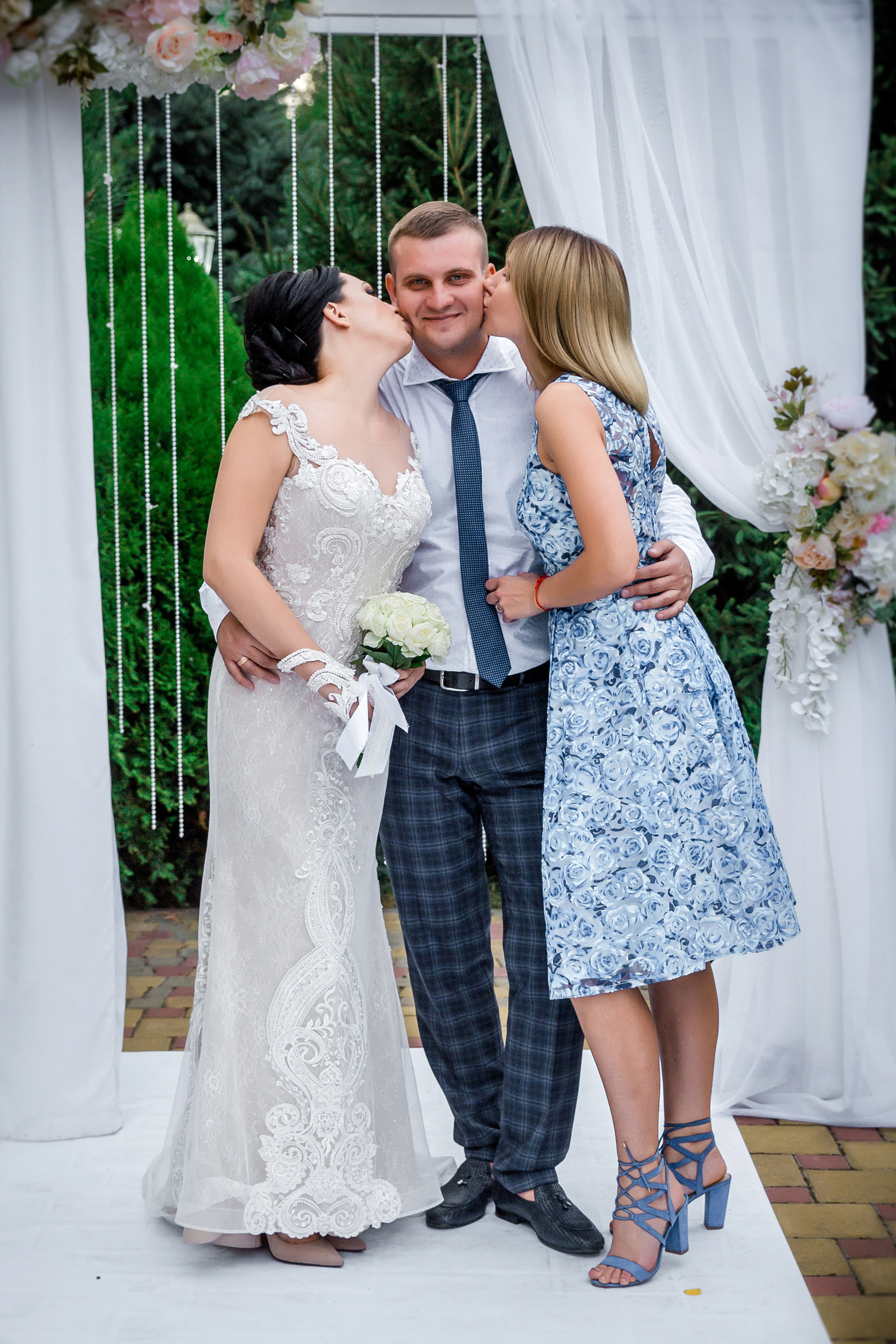 Свадьба Екатерина и Сергея. Современные Выпускные Альбомы в Ростове-на-Дону