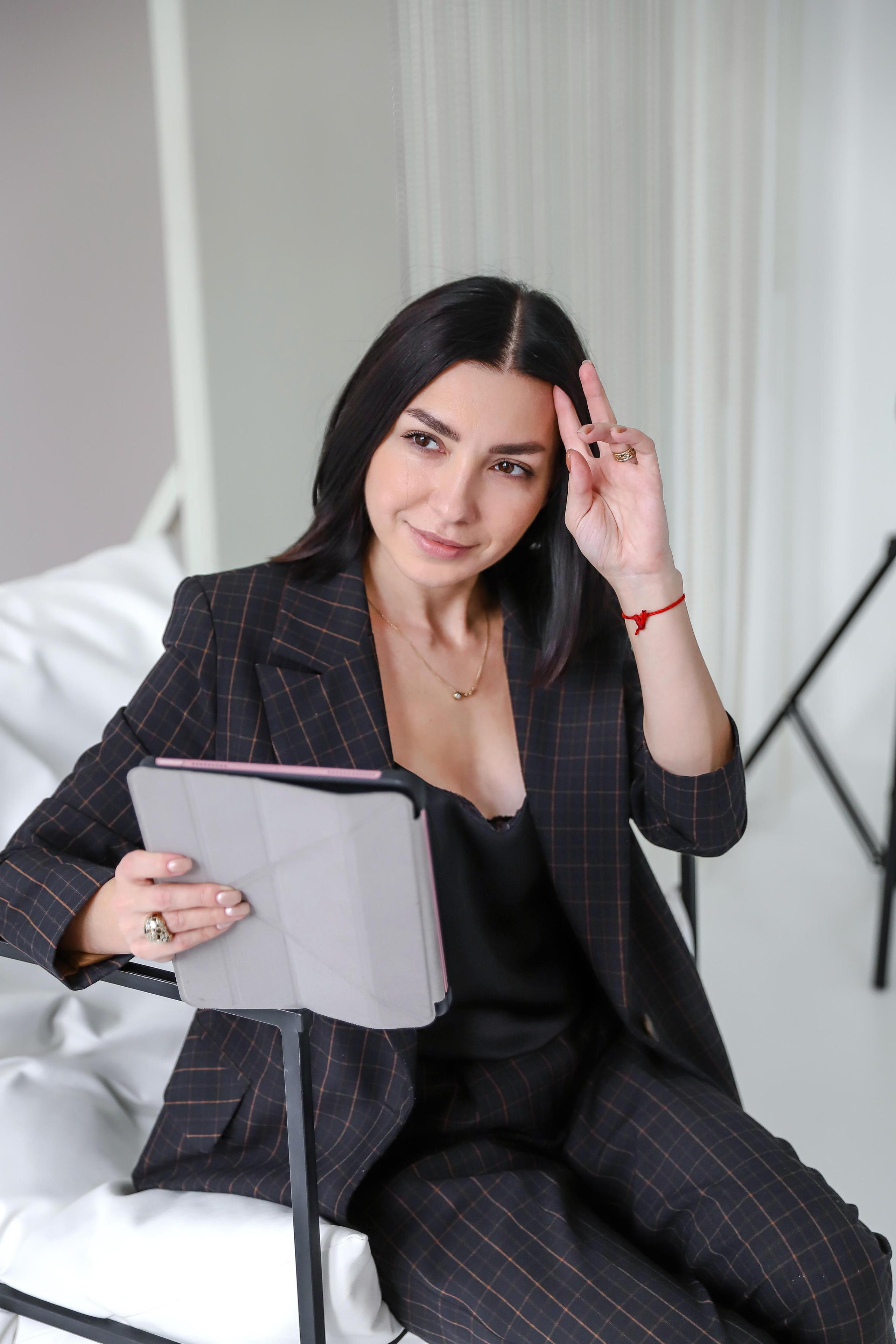 АННА И ОЛЬГА. Современные Выпускные Альбомы в Ростове-на-Дону