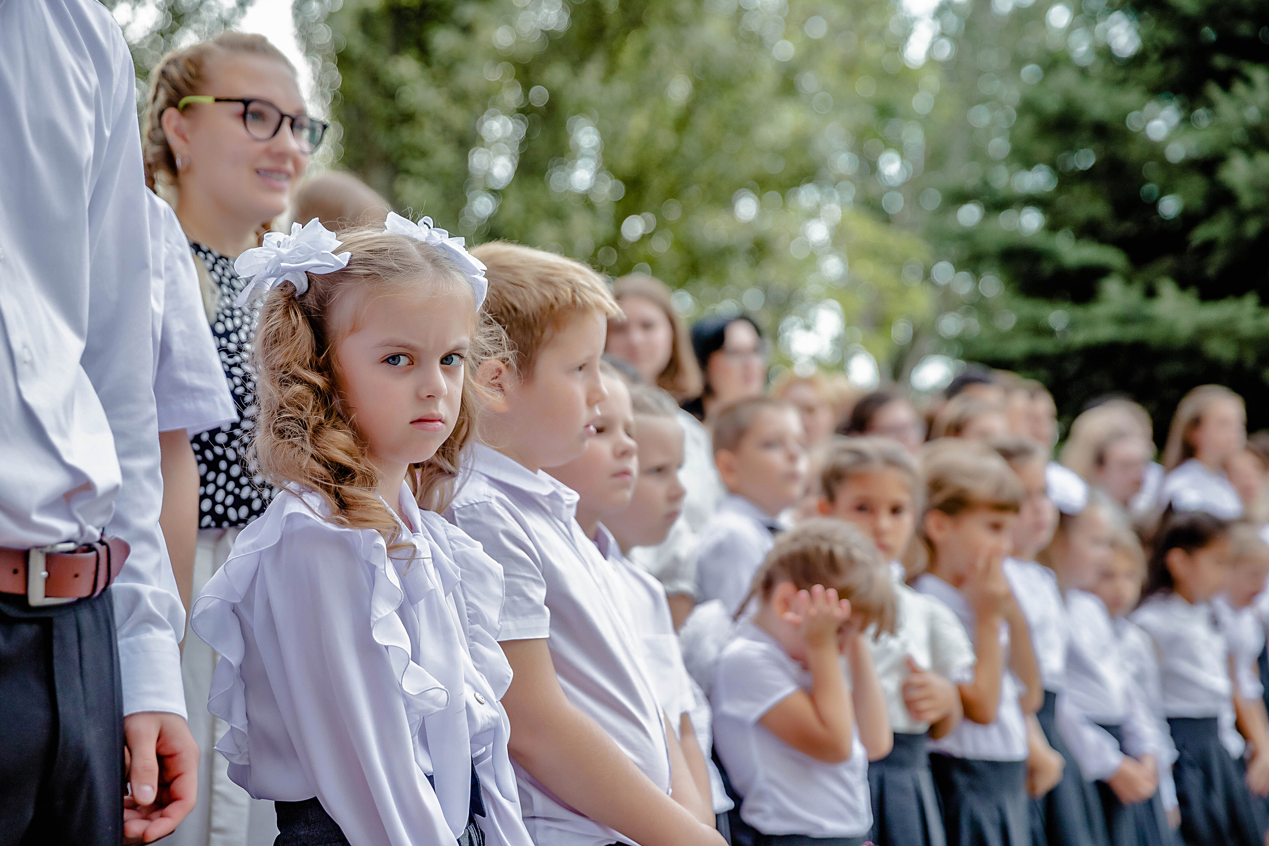 ЛИНЕЙКА ГИМНАЗИЯ 1 СЕНТЯБРЯ. Современные Выпускные Альбомы в Ростове-на-Дону