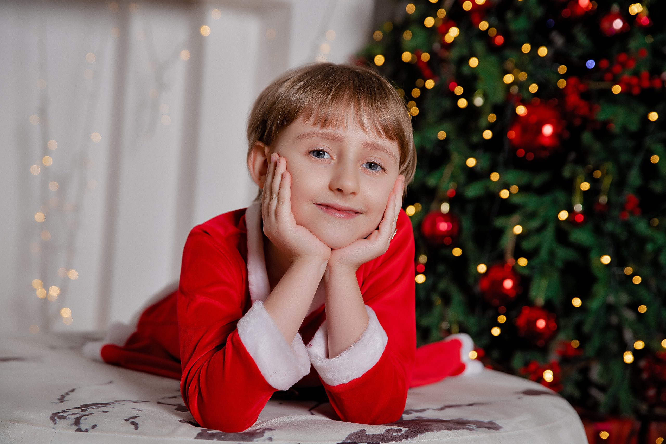 НОВОГОДНЯЯ ФОТОСЕССИЯ КАБОЕВОЙ И НОВОЖИЛОВЫХ. Современные Выпускные Альбомы в Ростове-на-Дону