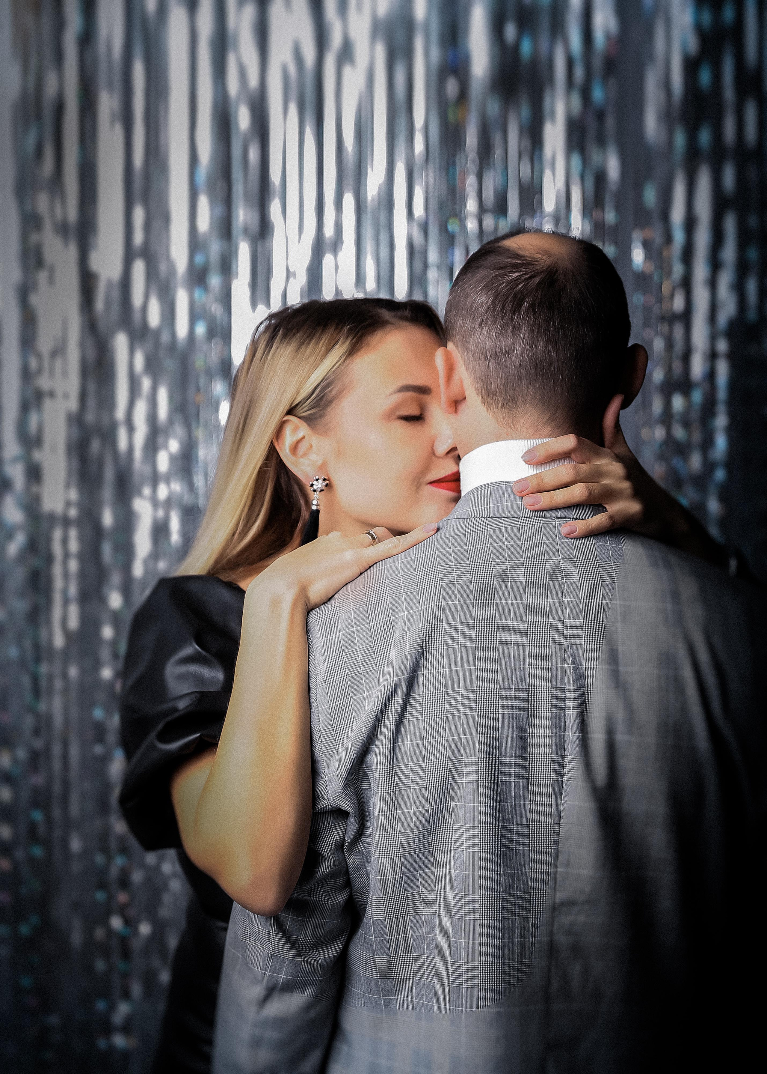 ВИКТОРИЯ И ВЛАДИМИР. Современные Выпускные Альбомы в Ростове-на-Дону