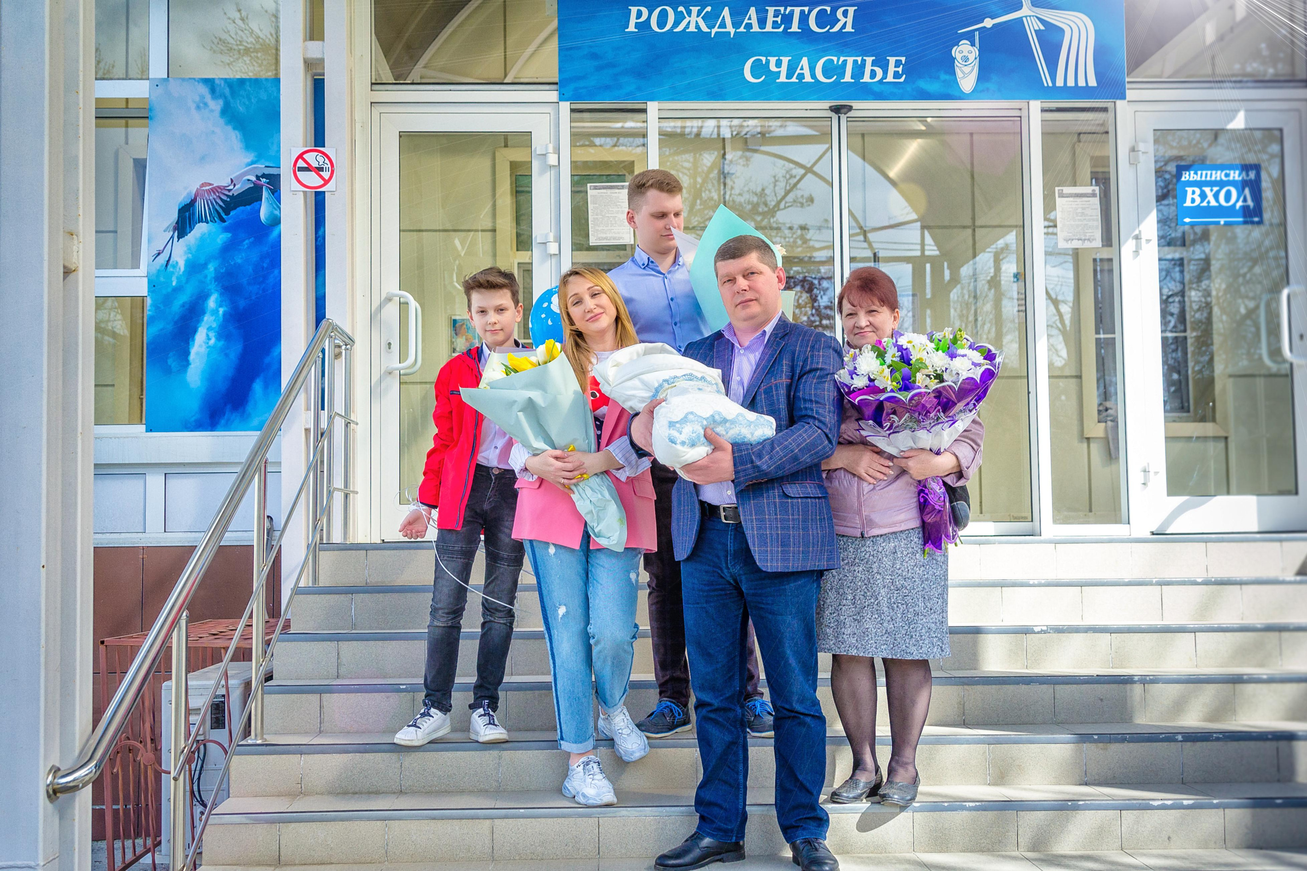 ВЫПИСКА МИРОНА СЕРГЕЕВИЧА. Современные Выпускные Альбомы в Ростове-на-Дону