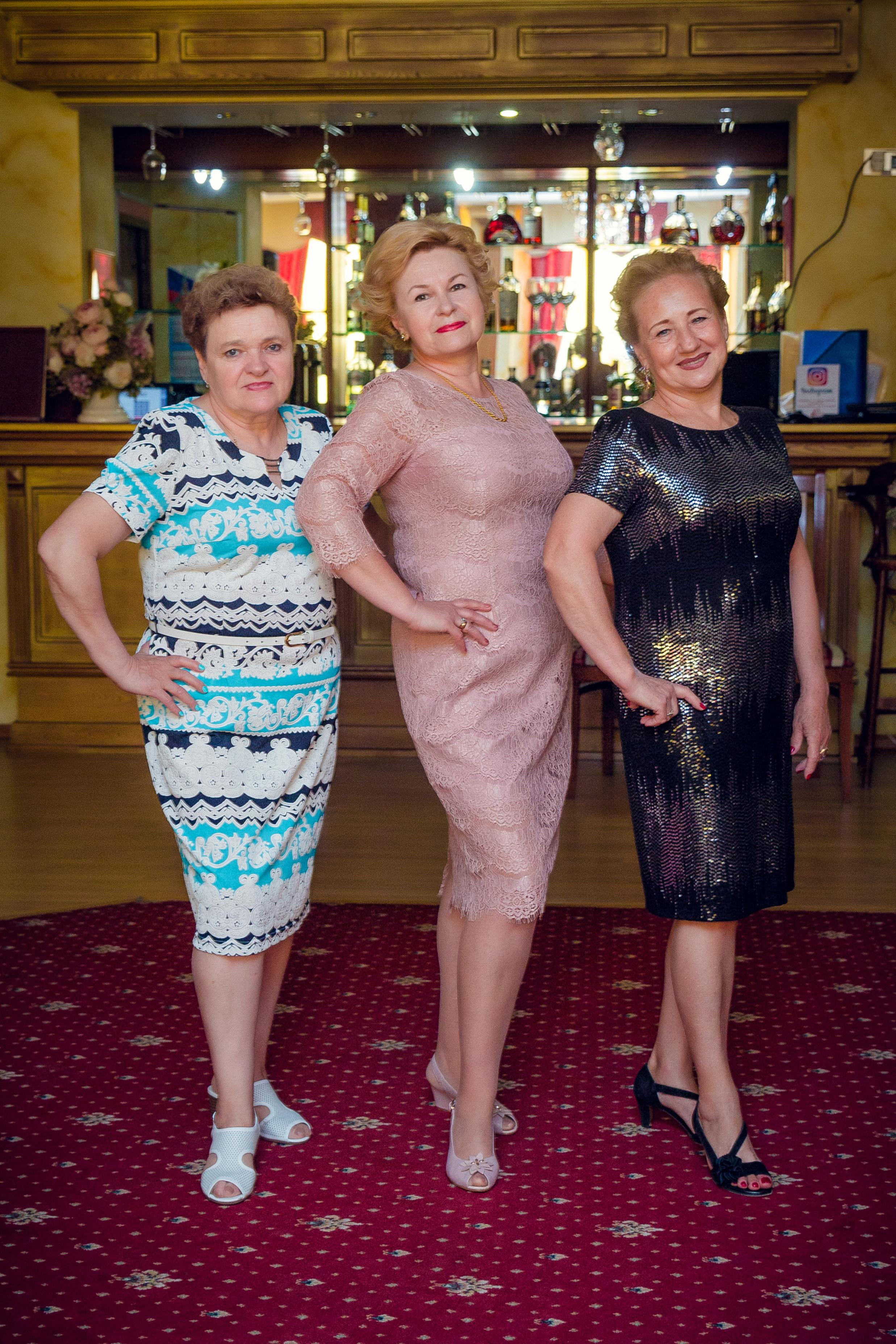 ДЕНЬ РОЖДЕНИЯ ИРИНЫ В РЕСТОРАНЕ. Современные Выпускные Альбомы в Ростове-на-Дону