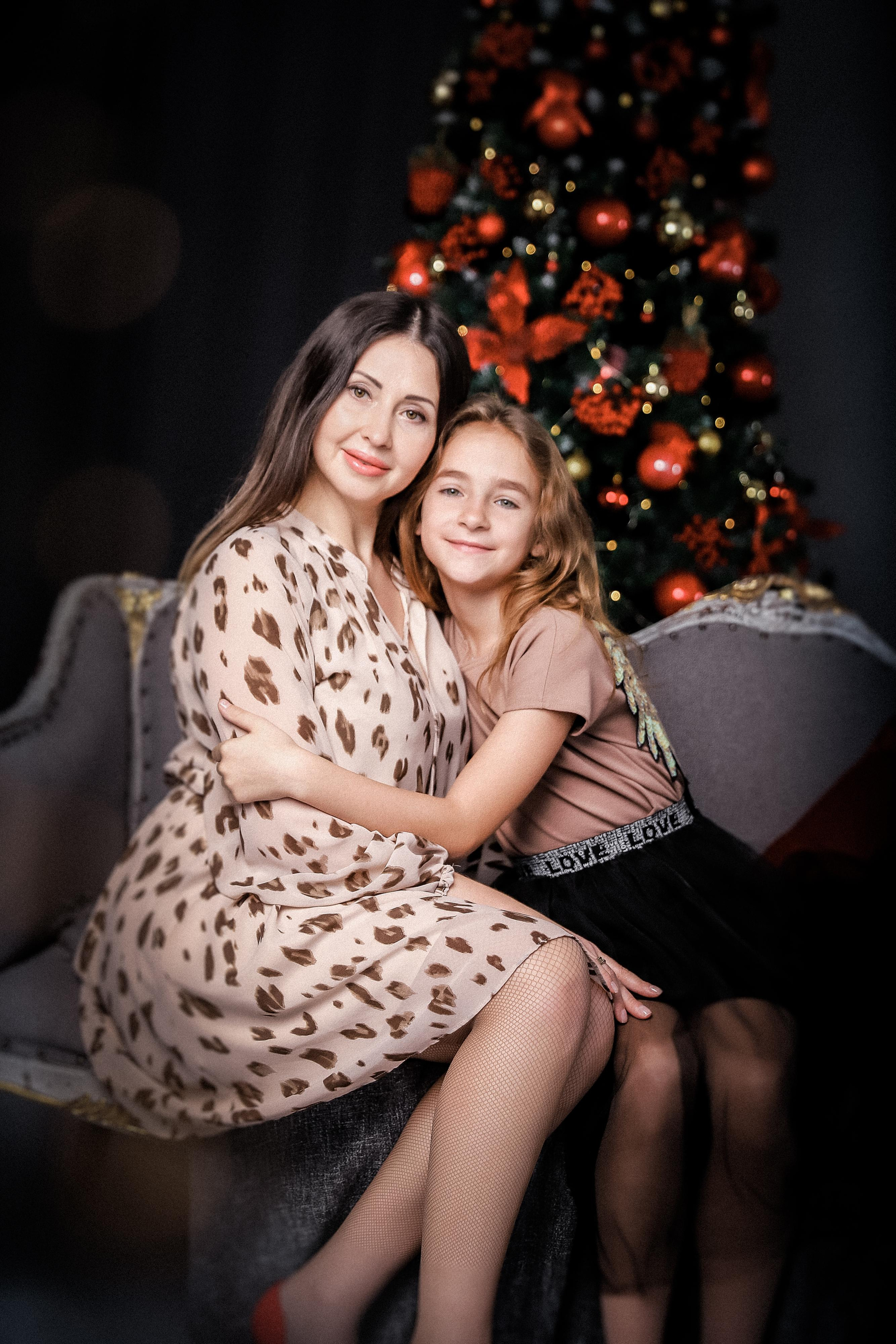 СЕМЬЯ ДАНЦЕВЫХ. Современные Выпускные Альбомы в Ростове-на-Дону