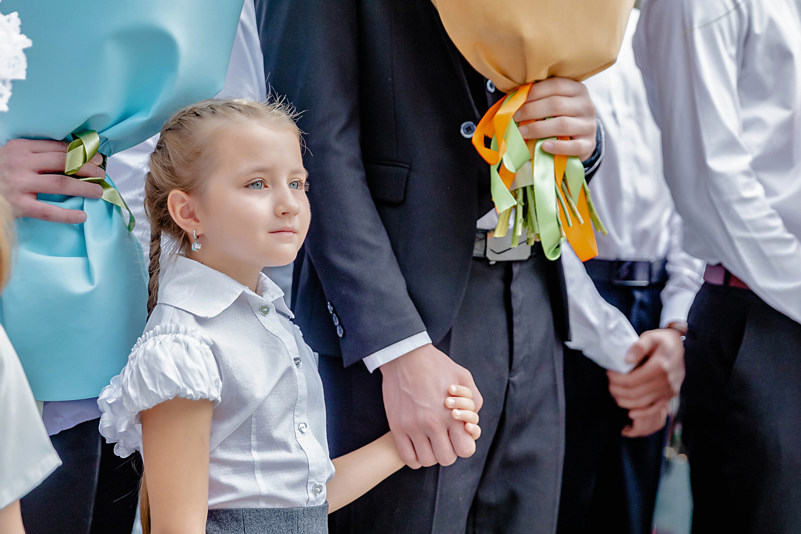 ЛИНЕЙКА ГИМНАЗИЯ 1 СЕНТЯБРЯ. Современные Выпускные Альбомы в Ростове-на-Дону