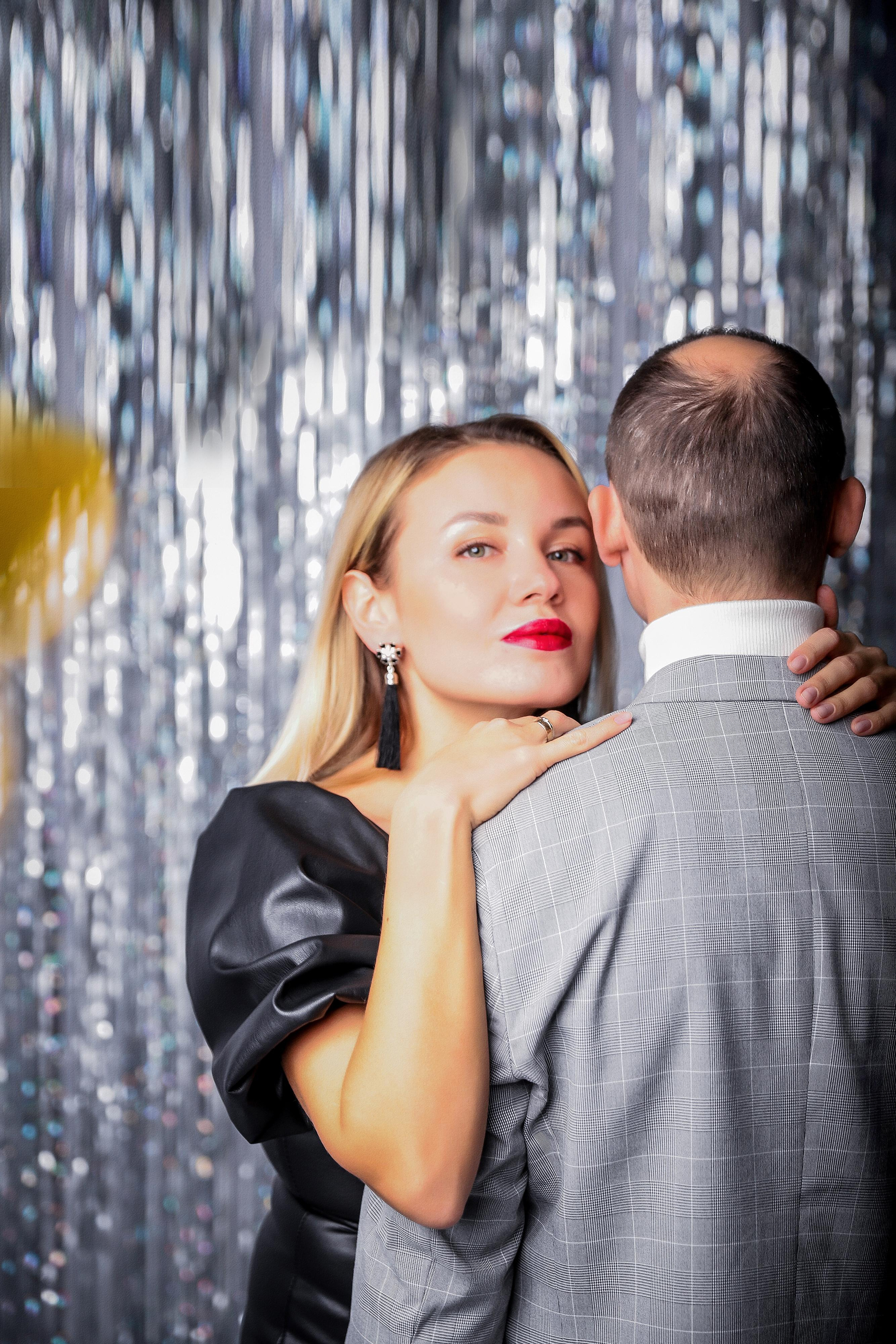 ВИКТОРИЯ И ВЛАДИМИР. Современные Выпускные Альбомы в Ростове-на-Дону