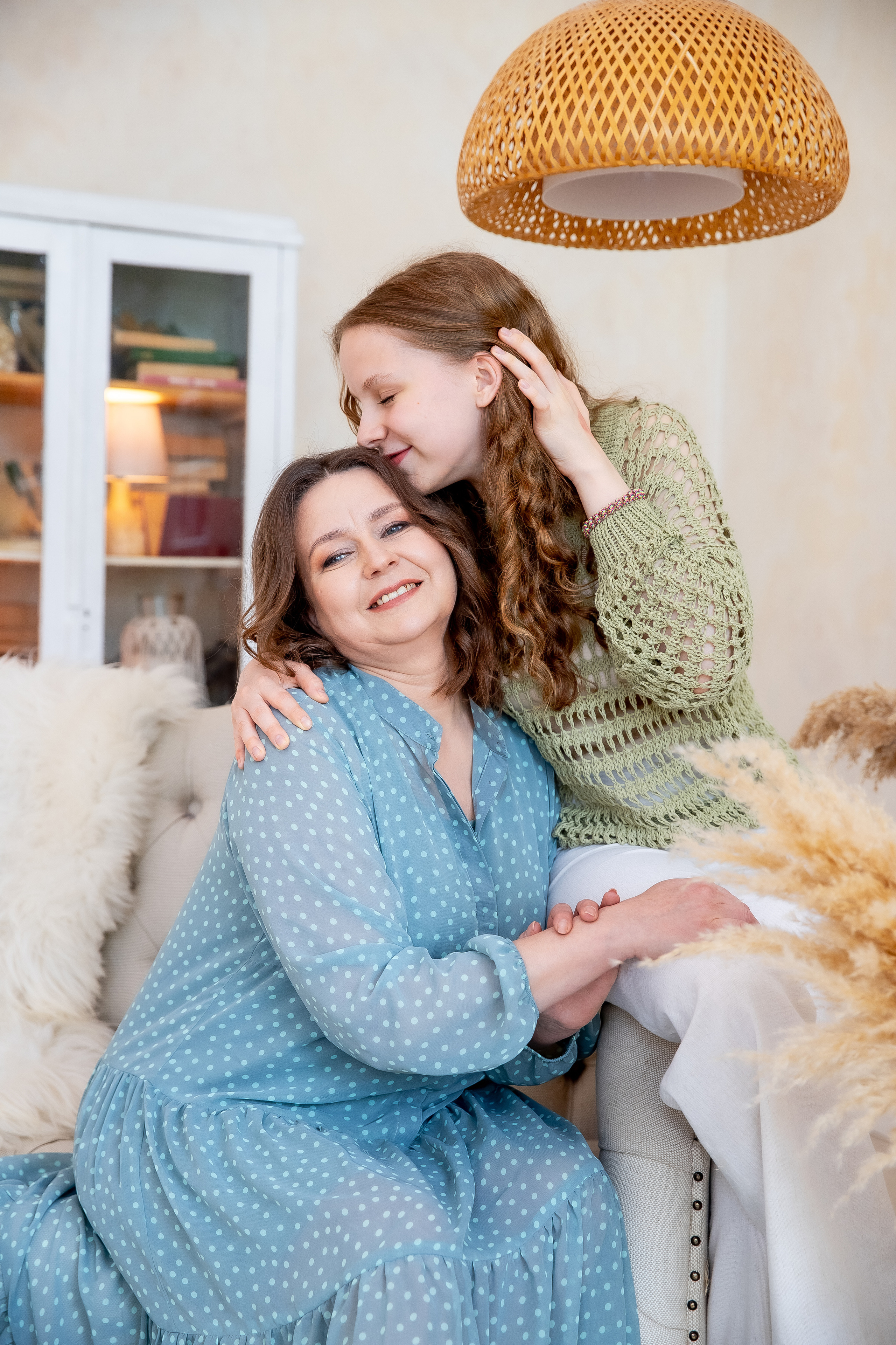 МАМА И ТРОЕ ДЕТОК. Современные Выпускные Альбомы в Ростове-на-Дону