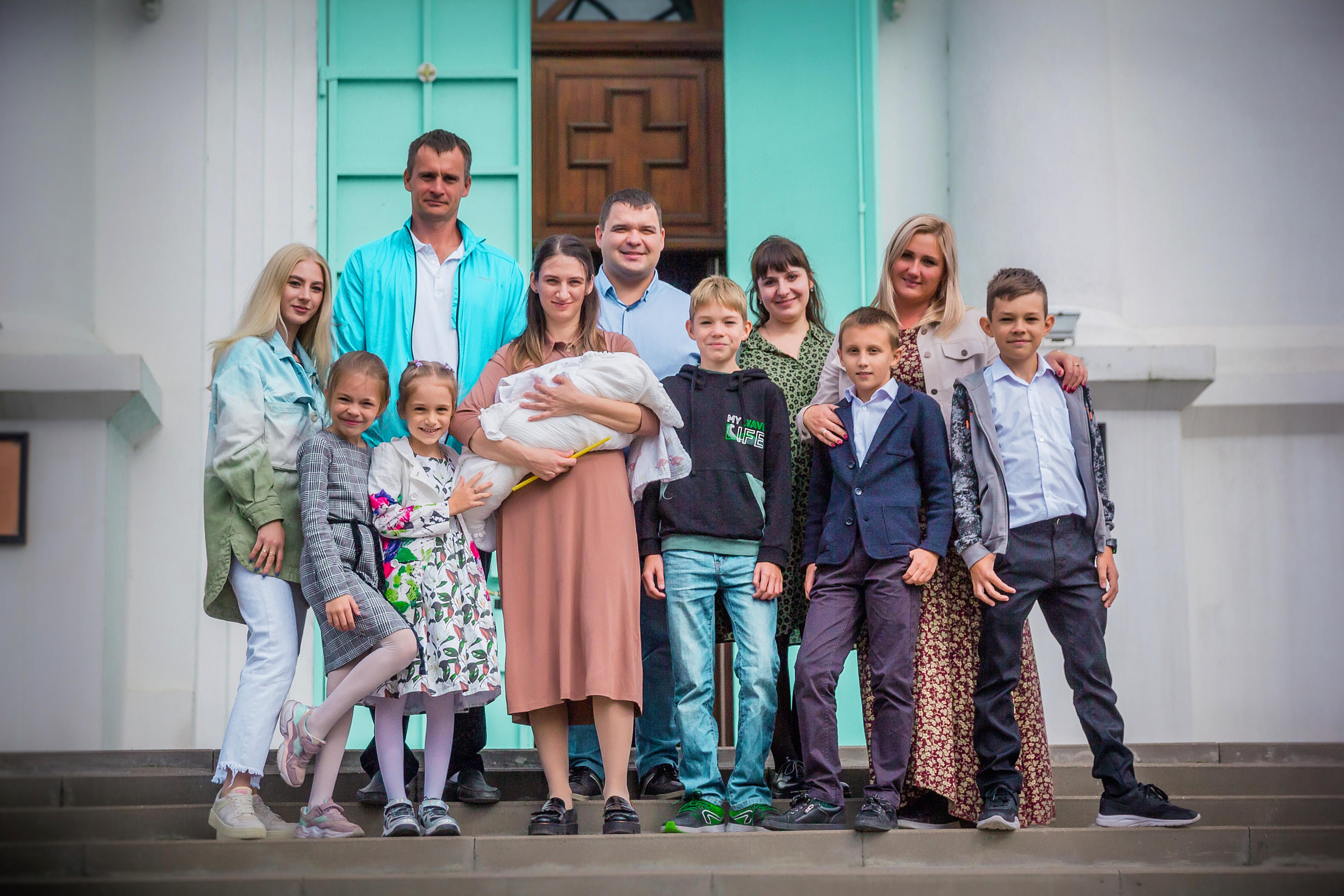 ТАИНСТВО КРЕЩЕНИЯ. Современные Выпускные Альбомы в Ростове-на-Дону