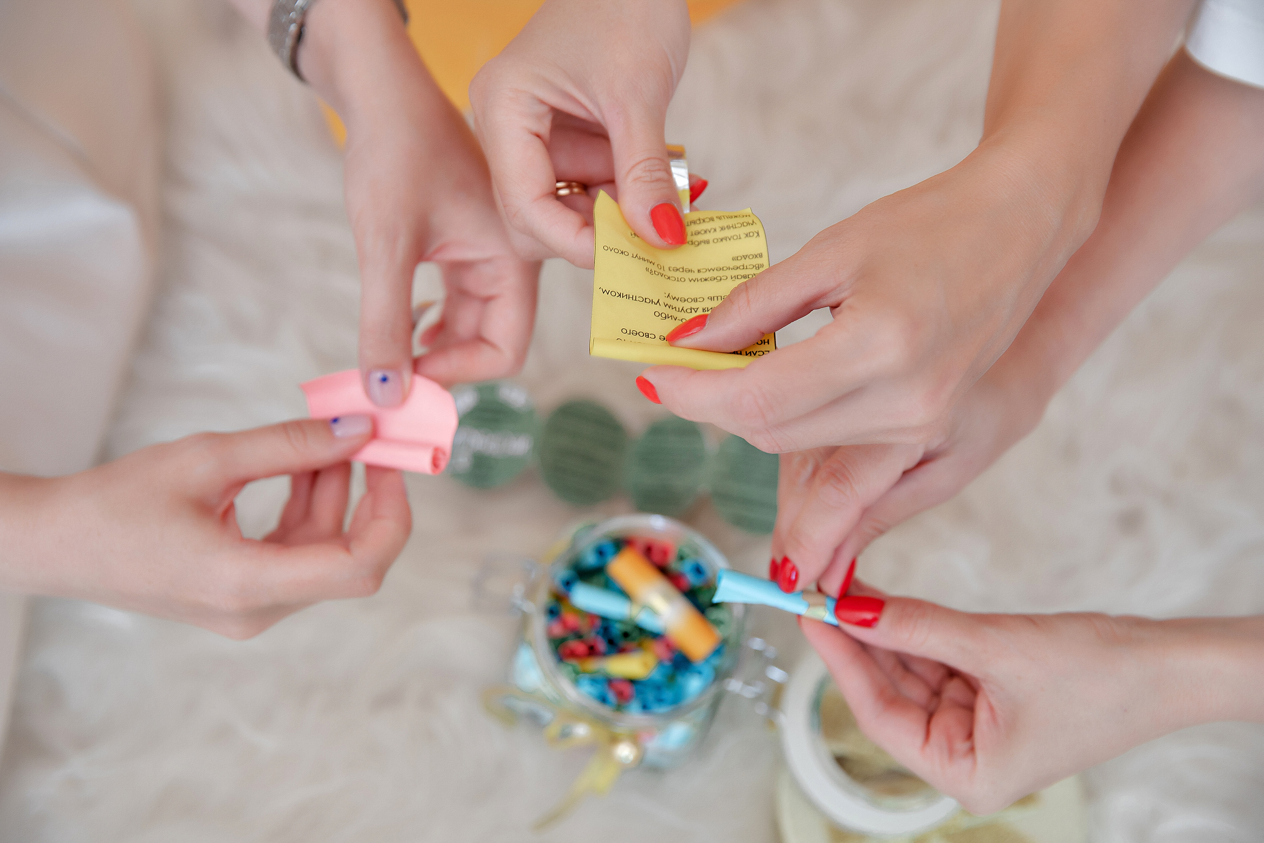 99 ЗАДАНИЙ ДЛЯ ТВОИХ ДРУЗЕЙ. Современные Выпускные Альбомы в Ростове-на-Дону