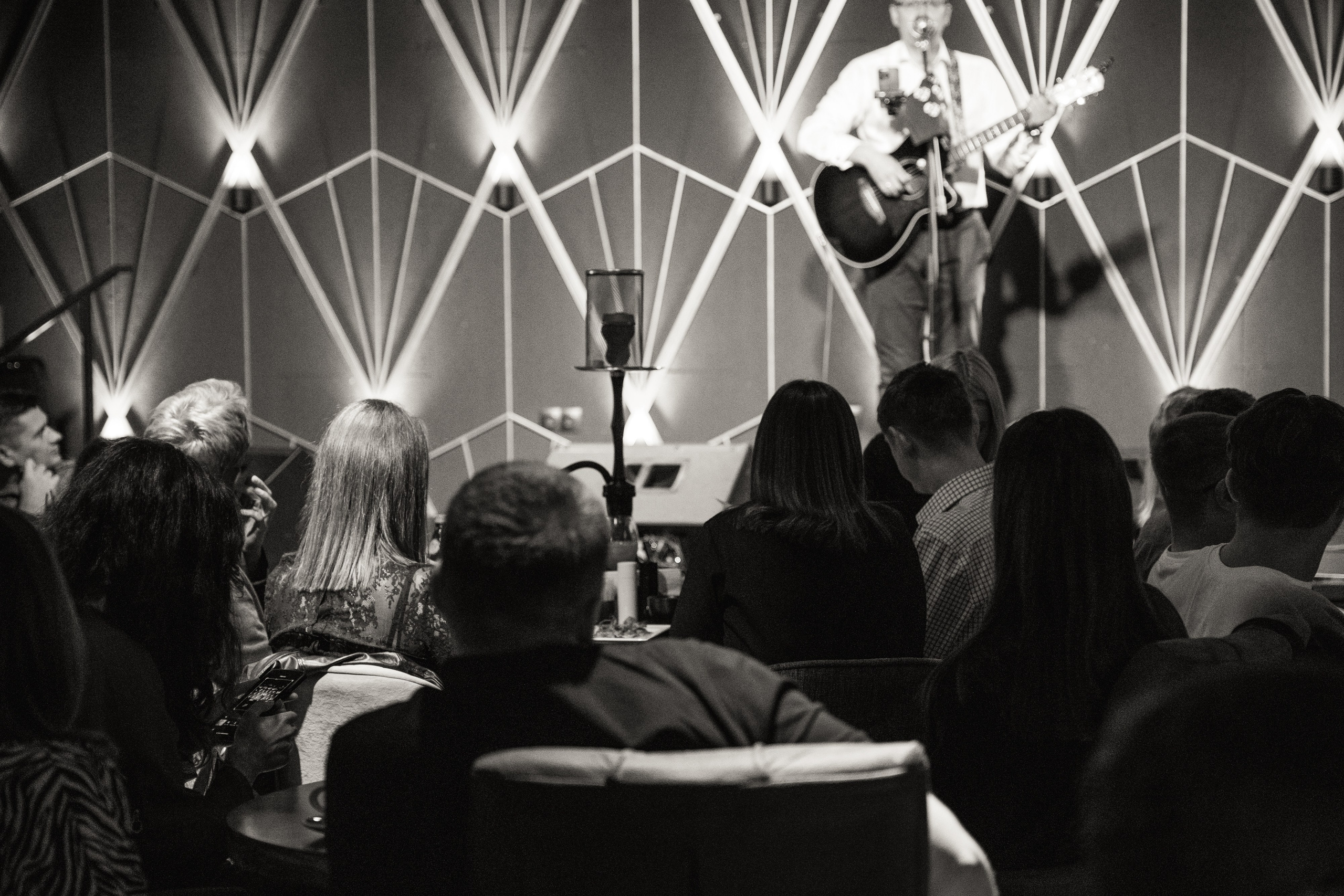 Квартирник Сергея Суховеева. Валентина Похомова — профессиональный фотограф в Екатеринбурге