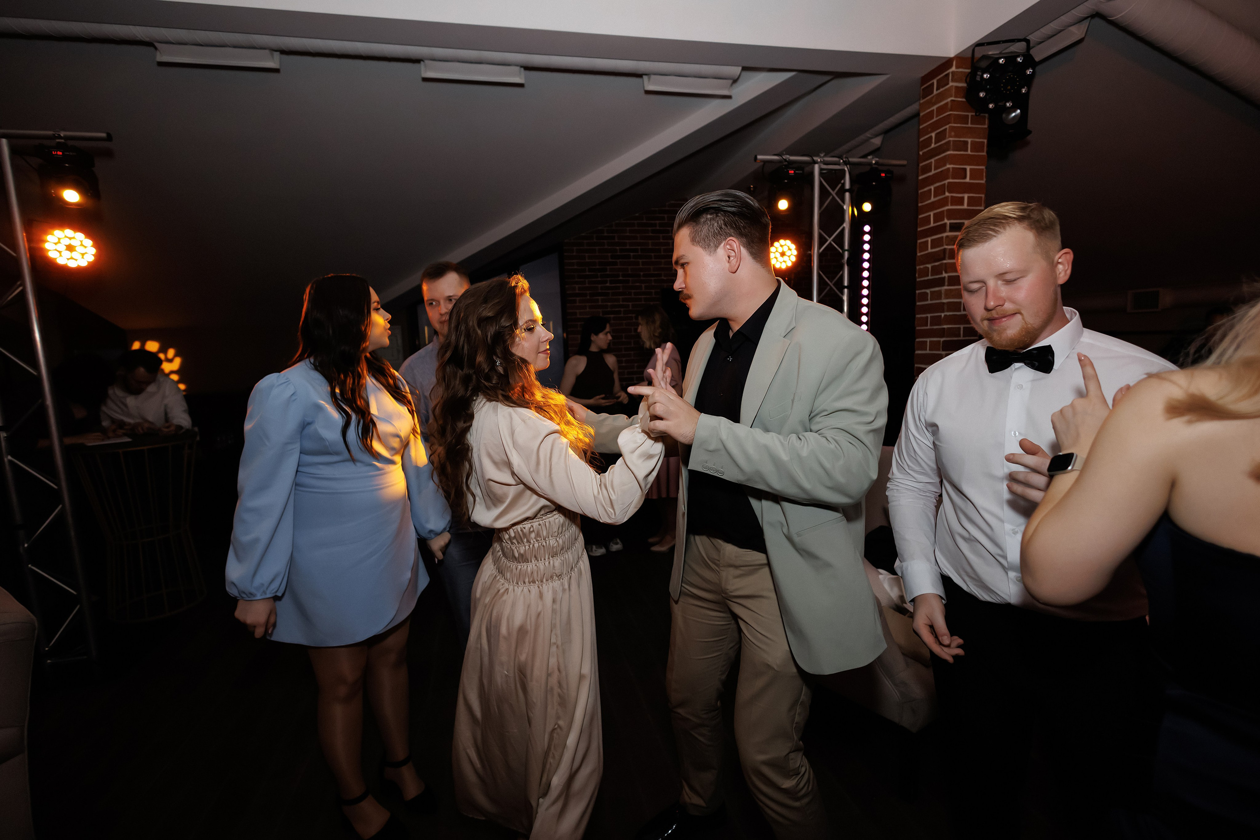 Екатерина и Владислав. Свадебный фотограф в Пскове и Санкт-Петербурге | Анна Голикова